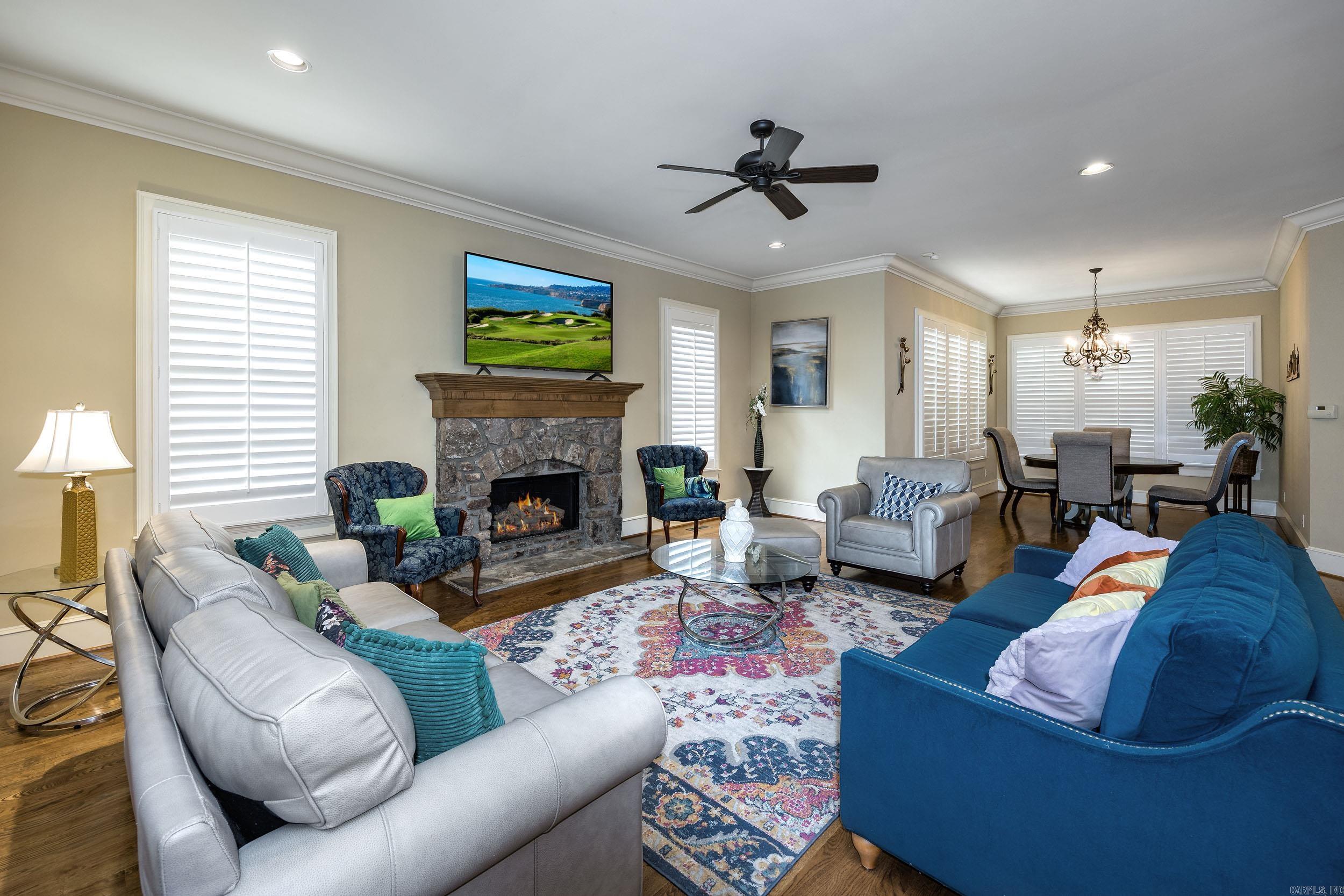 CHENAL VALLEY DEAUVILLE PLACE - Residential
