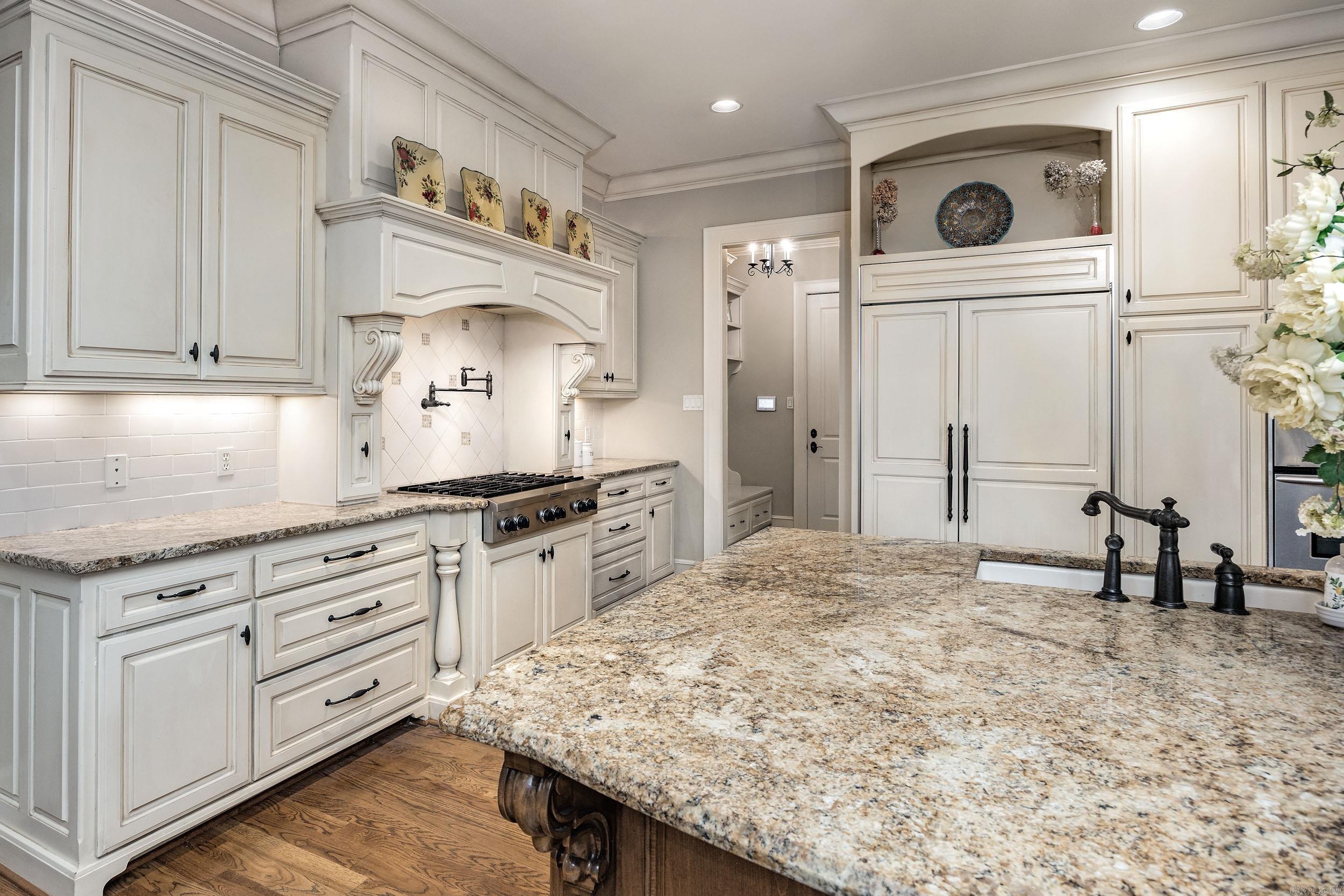 CHENAL VALLEY DEAUVILLE PLACE - Residential