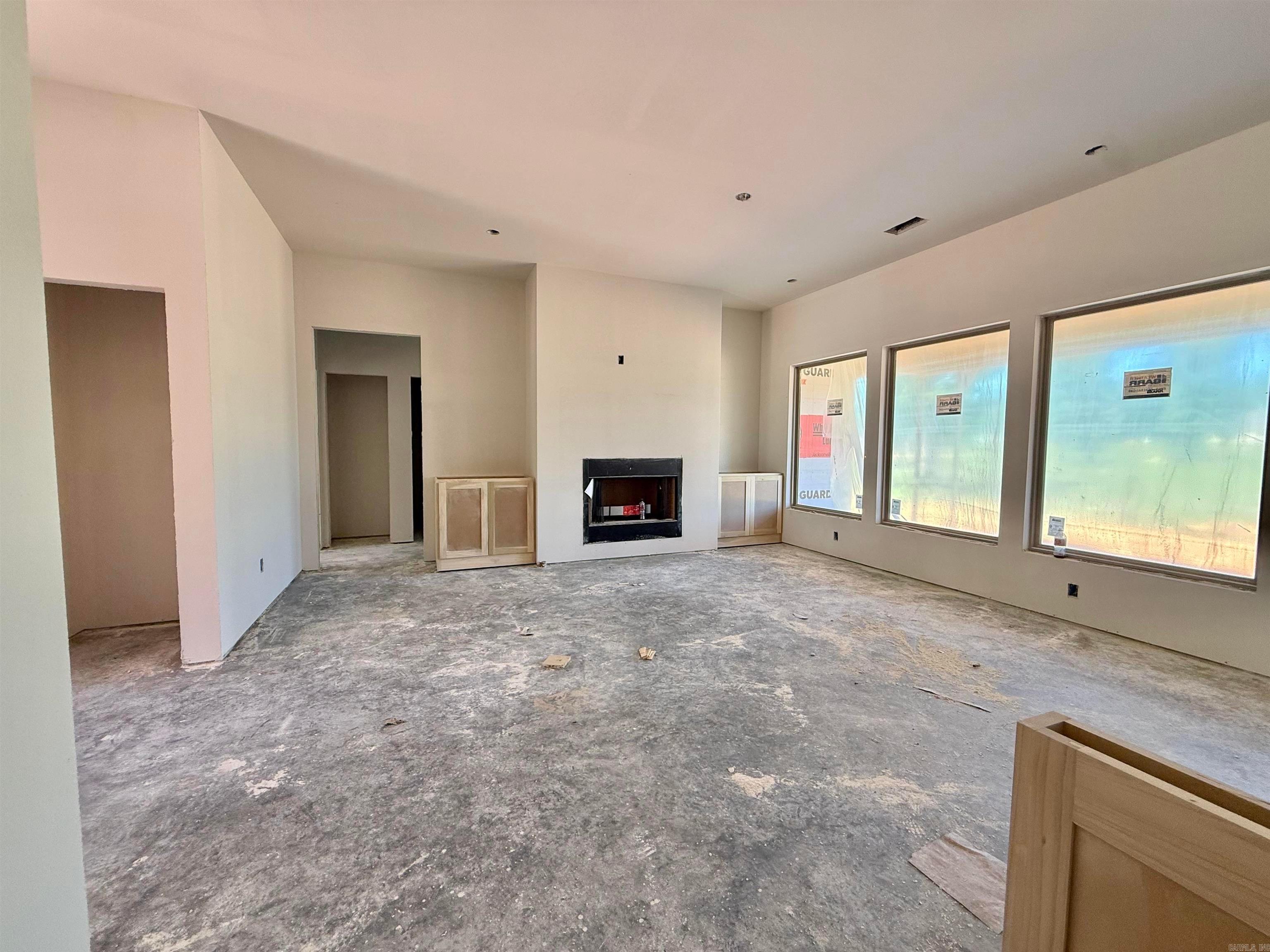 DETONTI PLACE PHASE I - Residential
