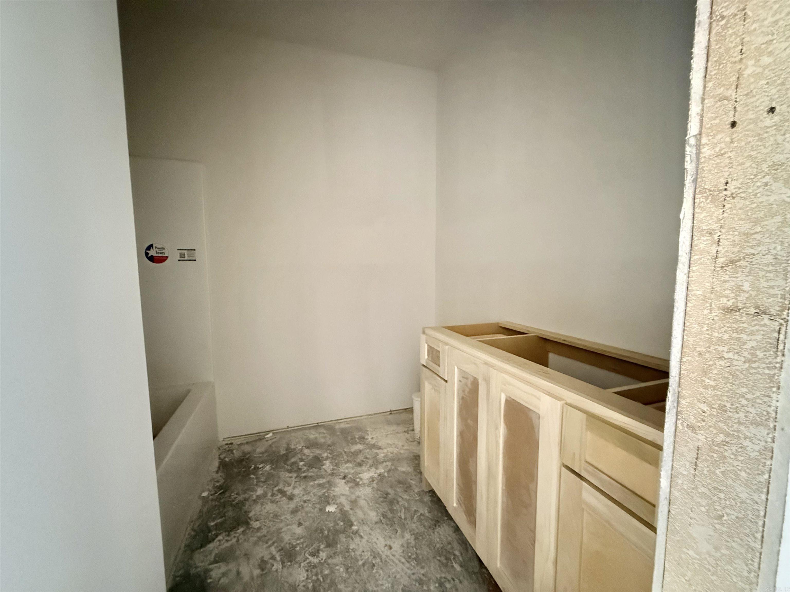 DETONTI PLACE PHASE I - Residential