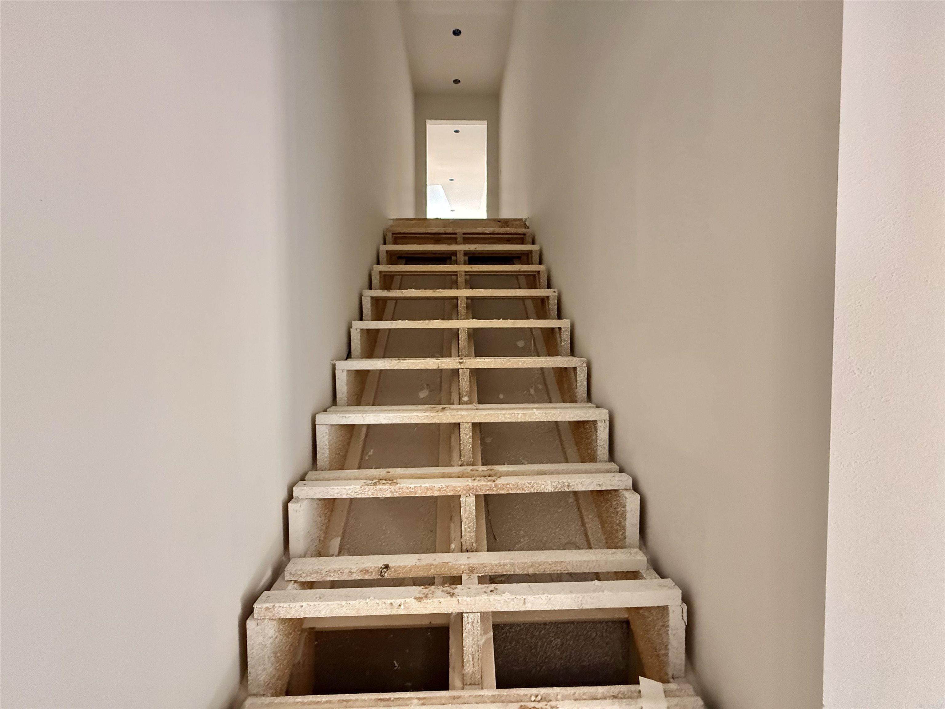 DETONTI PLACE PHASE I - Residential