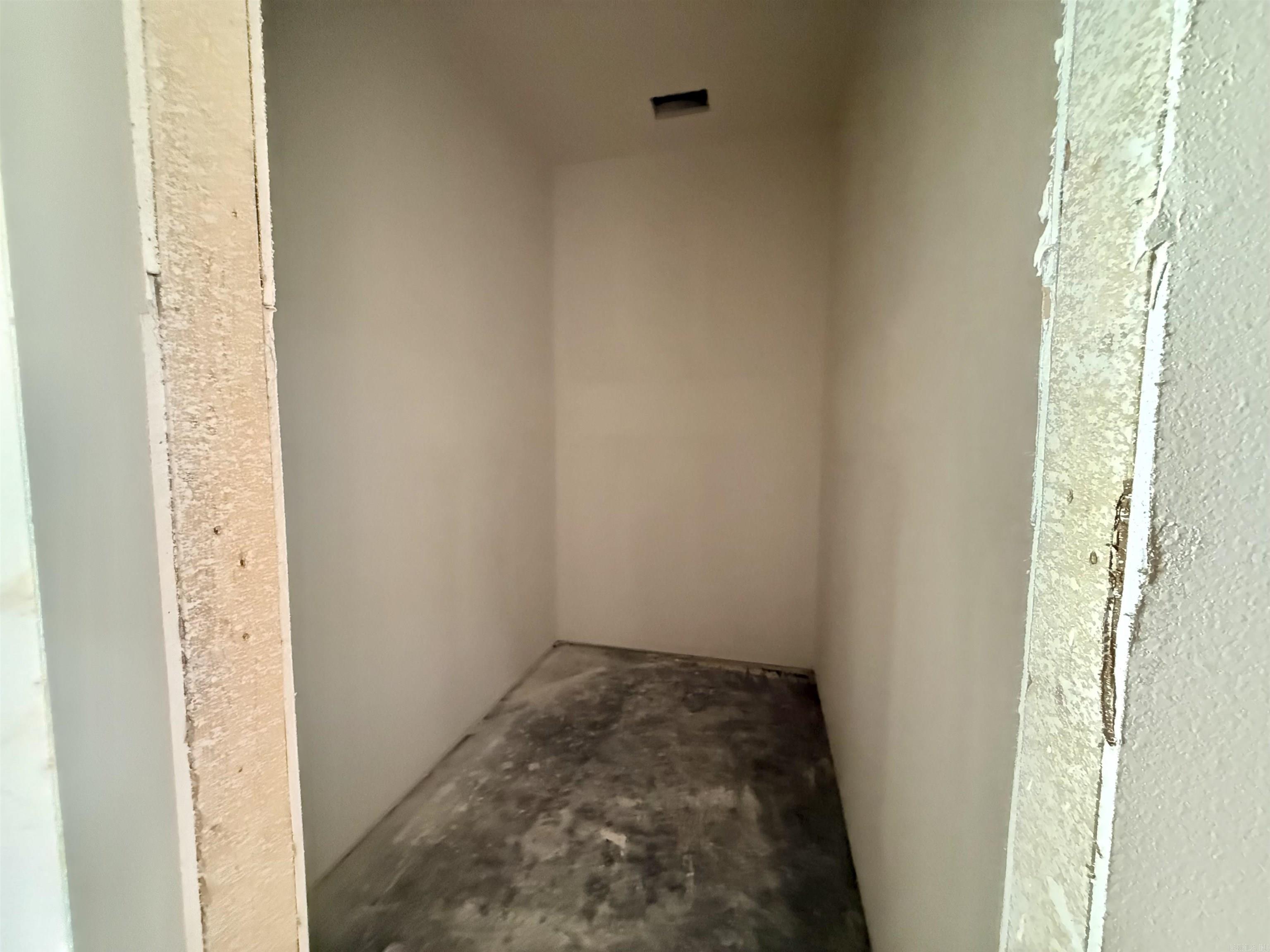 DETONTI PLACE PHASE I - Residential