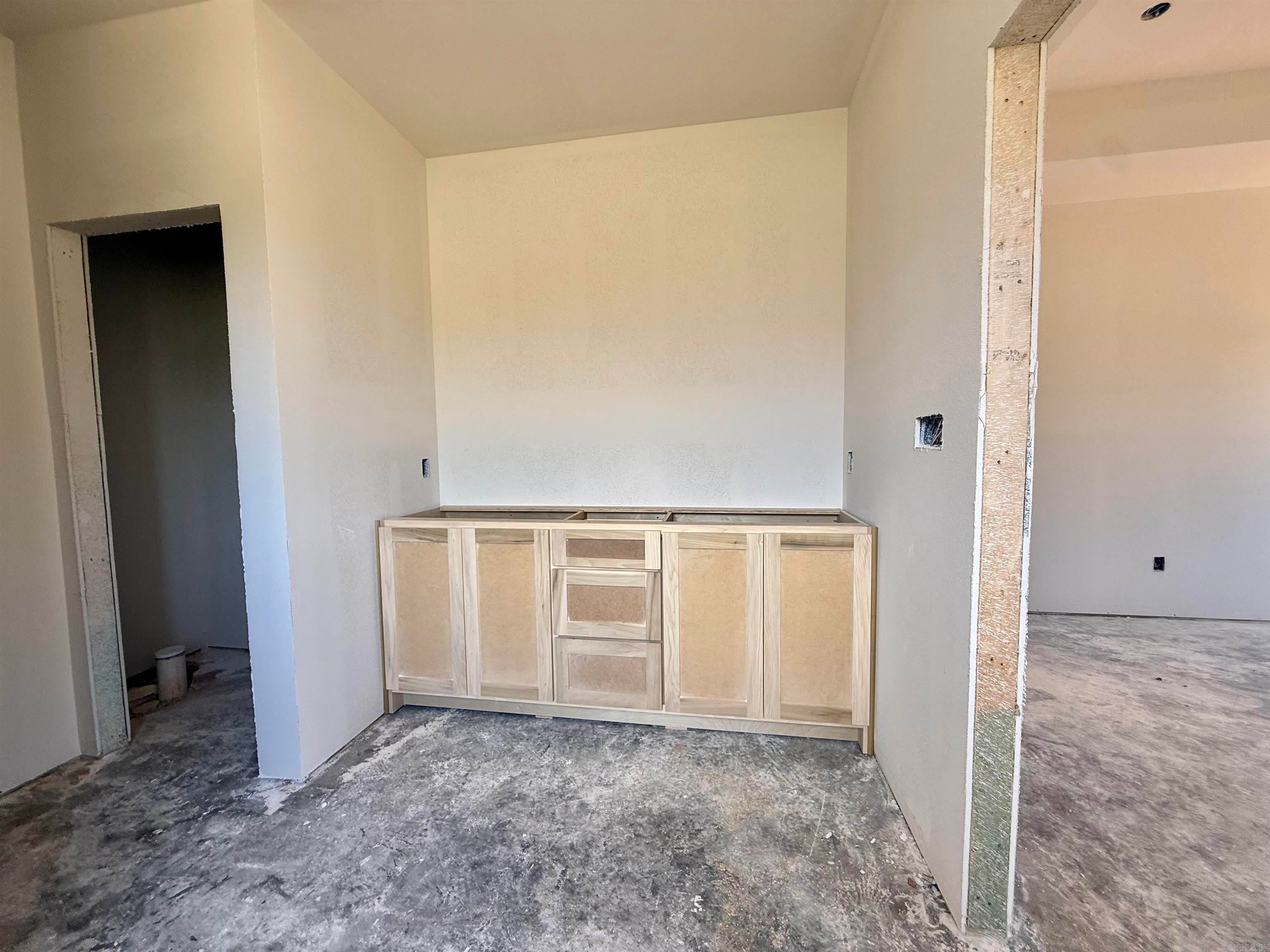 DETONTI PLACE PHASE I - Residential