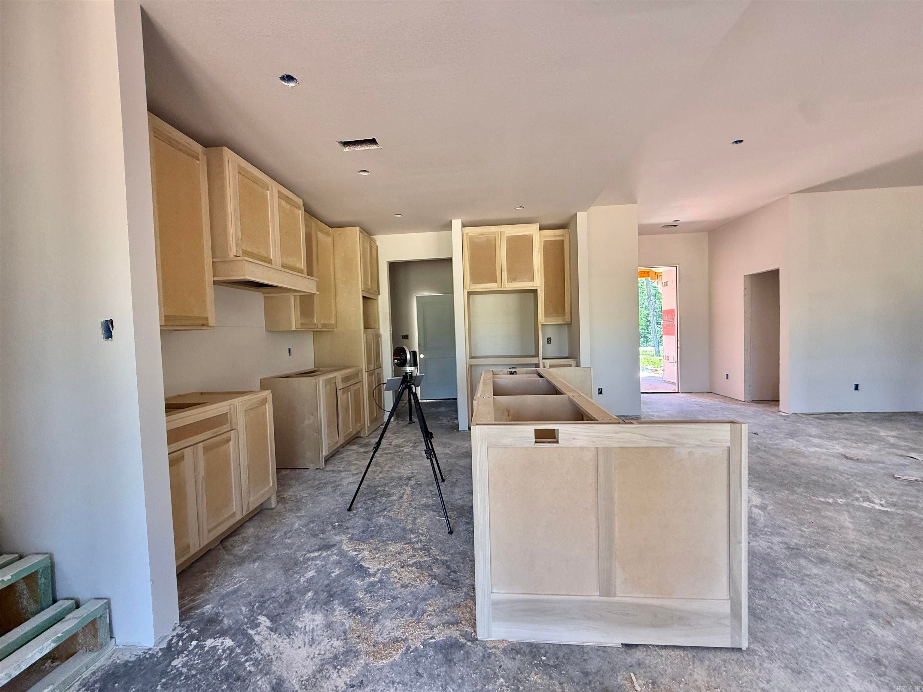 DETONTI PLACE PHASE I - Residential