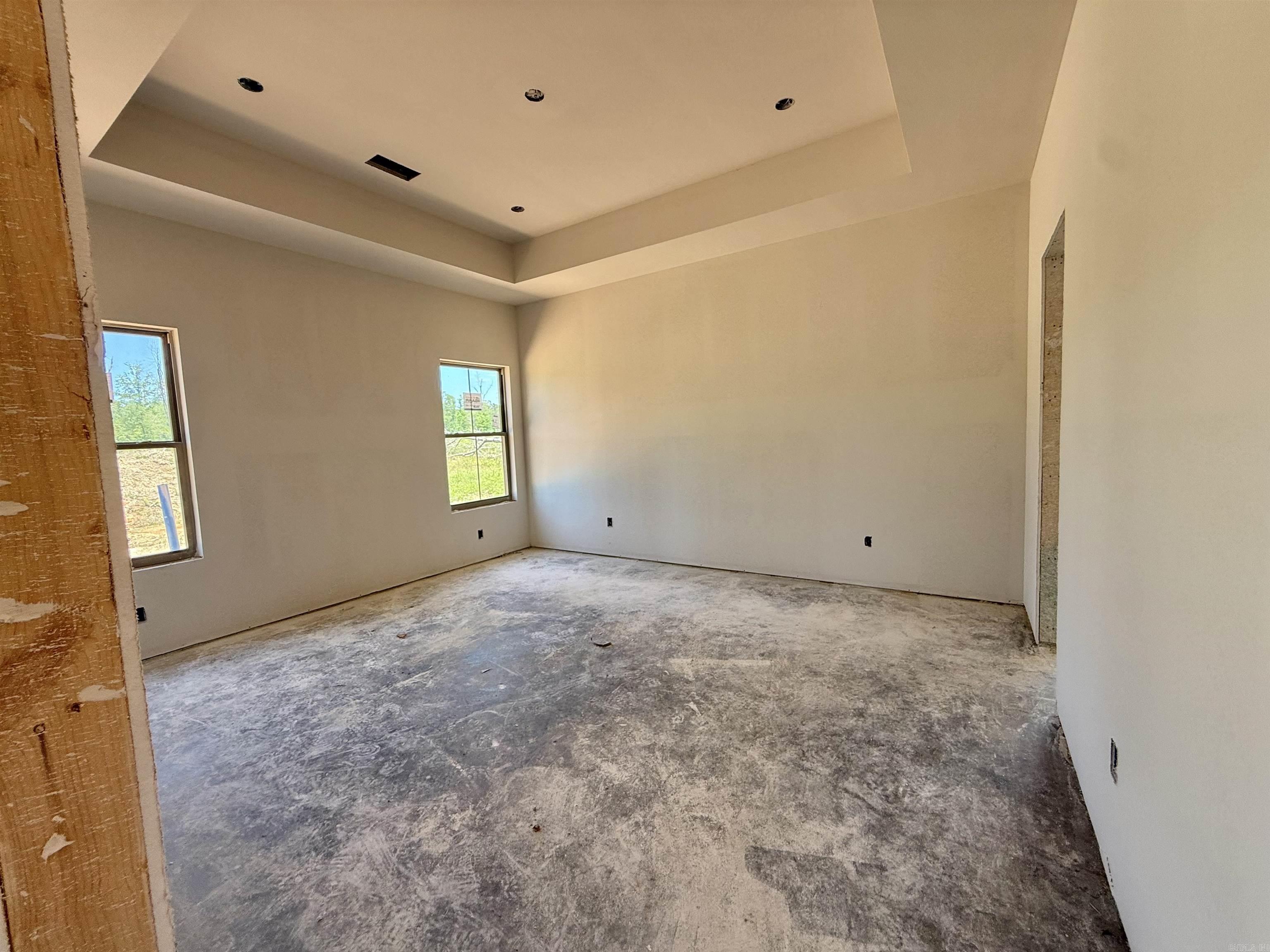 DETONTI PLACE PHASE I - Residential