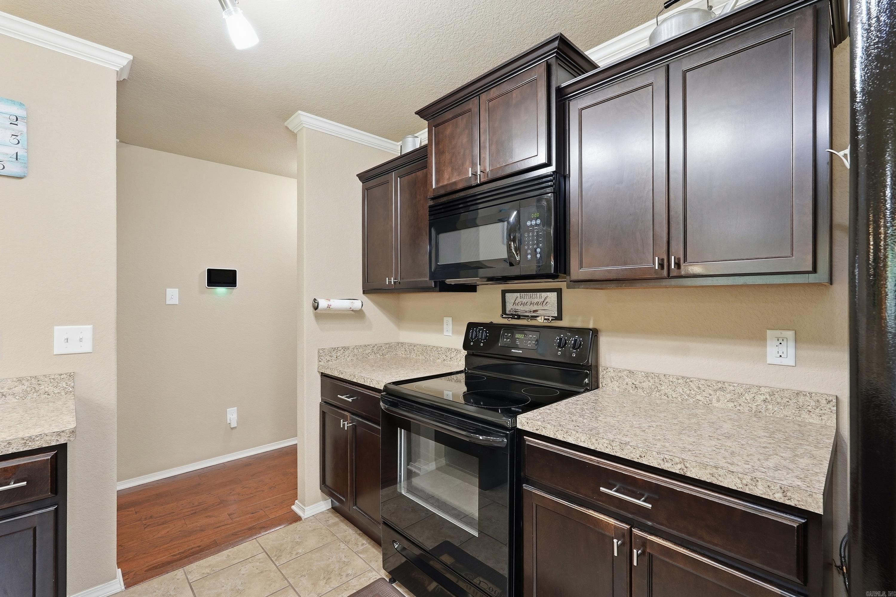 CHAPEL CREEK - Residential