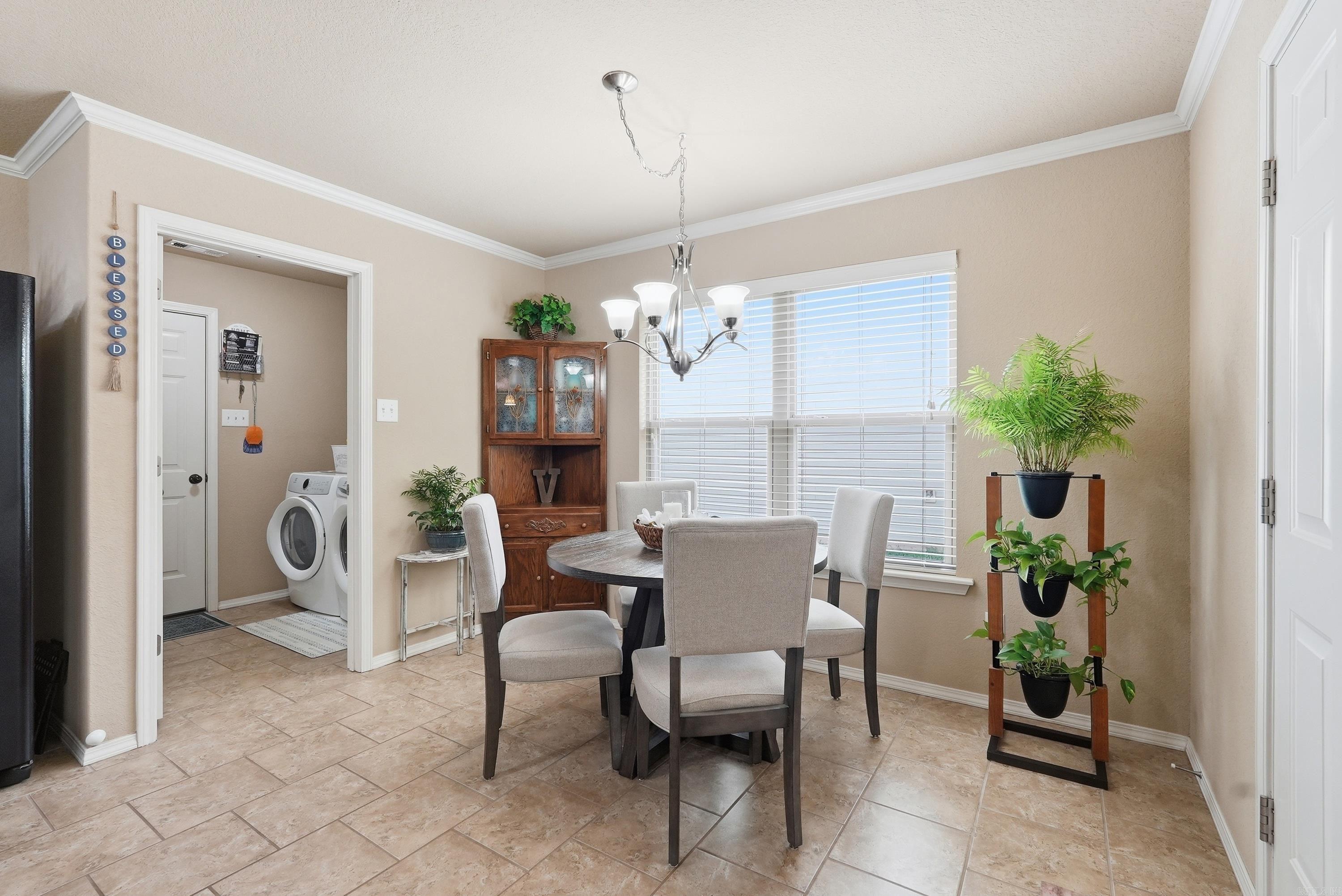 CHAPEL CREEK - Residential