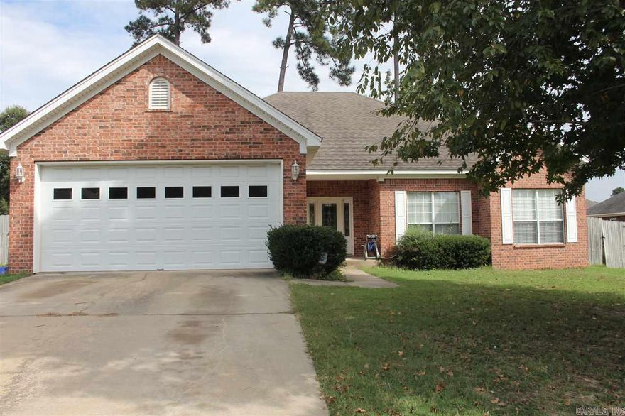 3 bedroom 2 bath home coming available in September. Master bedroom has seperate office/nursery room. Fenced back yard. Eat in kitchen & formal dining area. Lease terms 12 months, $1300 deposit, $35 application fees. Apply online at c21prjxrentals.com