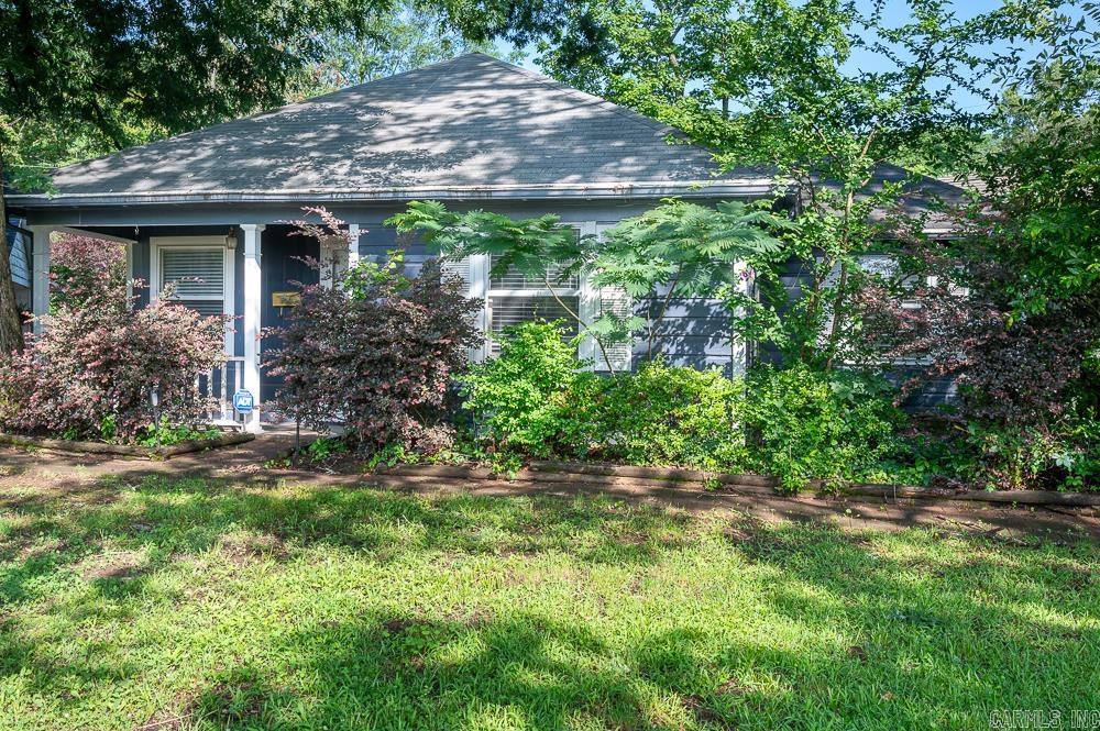 RIVERSIDE - Residential