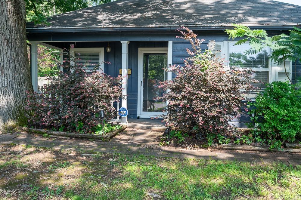 RIVERSIDE - Residential