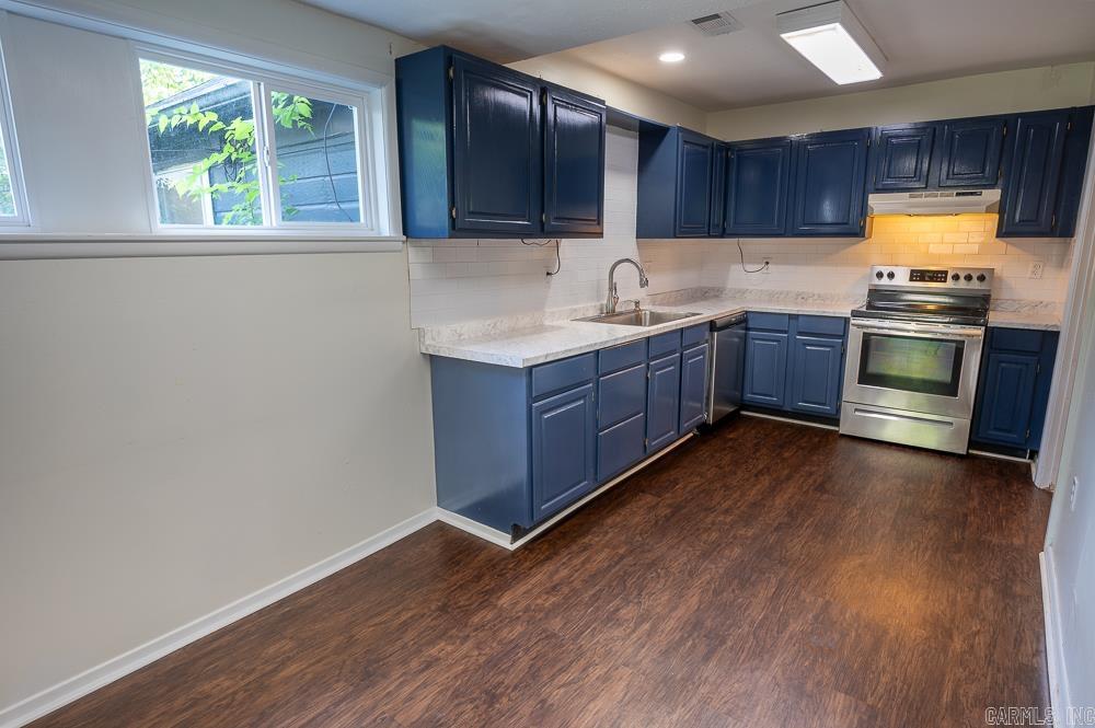 RIVERSIDE - Residential