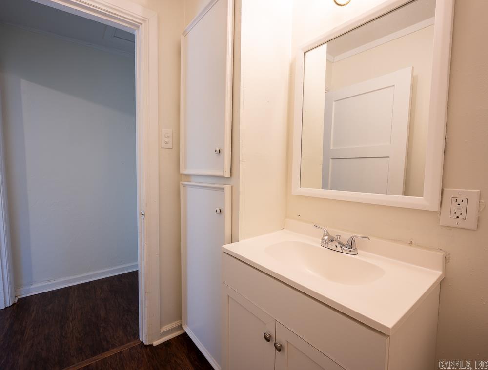 RIVERSIDE - Residential