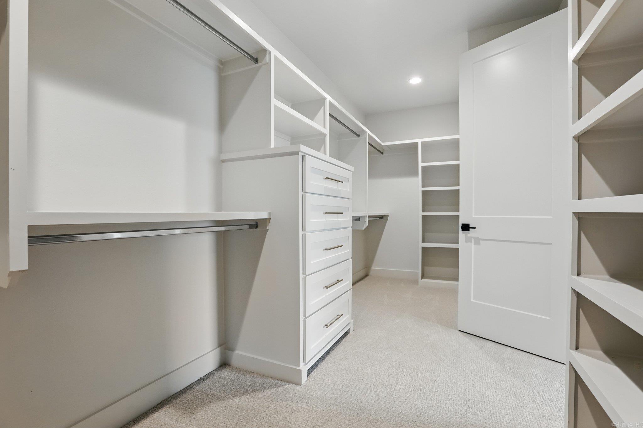 WATERVIEW ESTATES - Residential