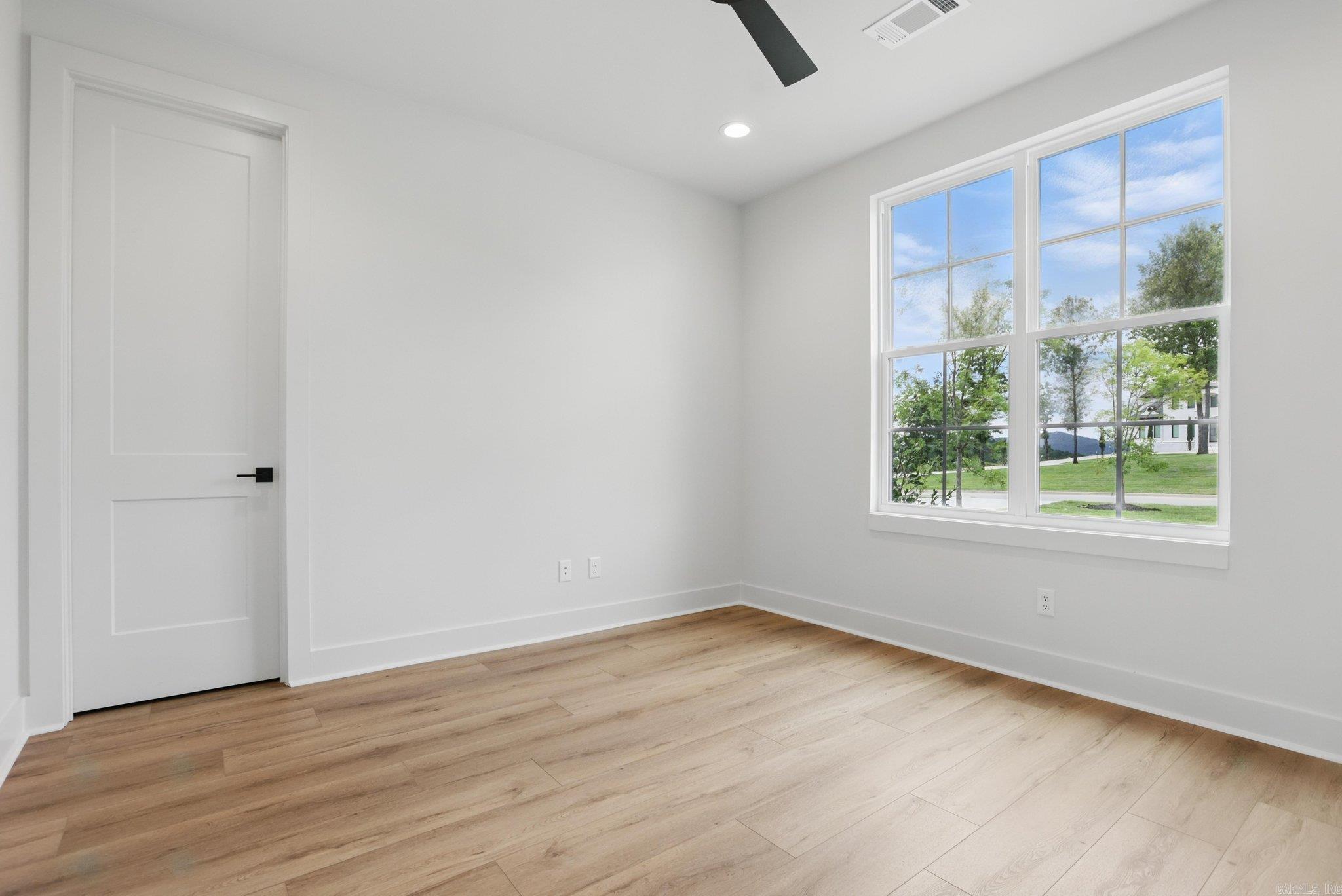 WATERVIEW ESTATES - Residential