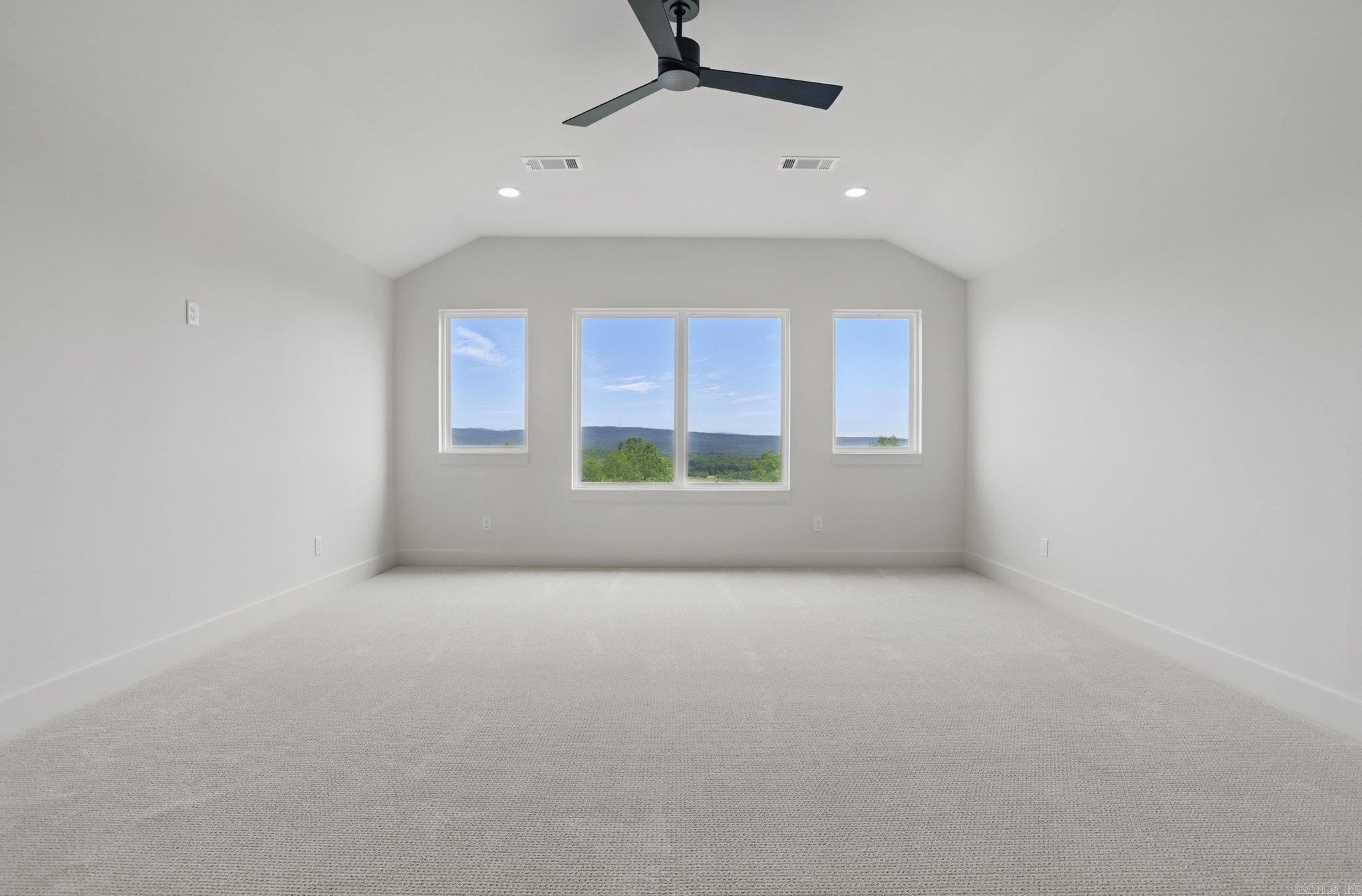 WATERVIEW ESTATES - Residential