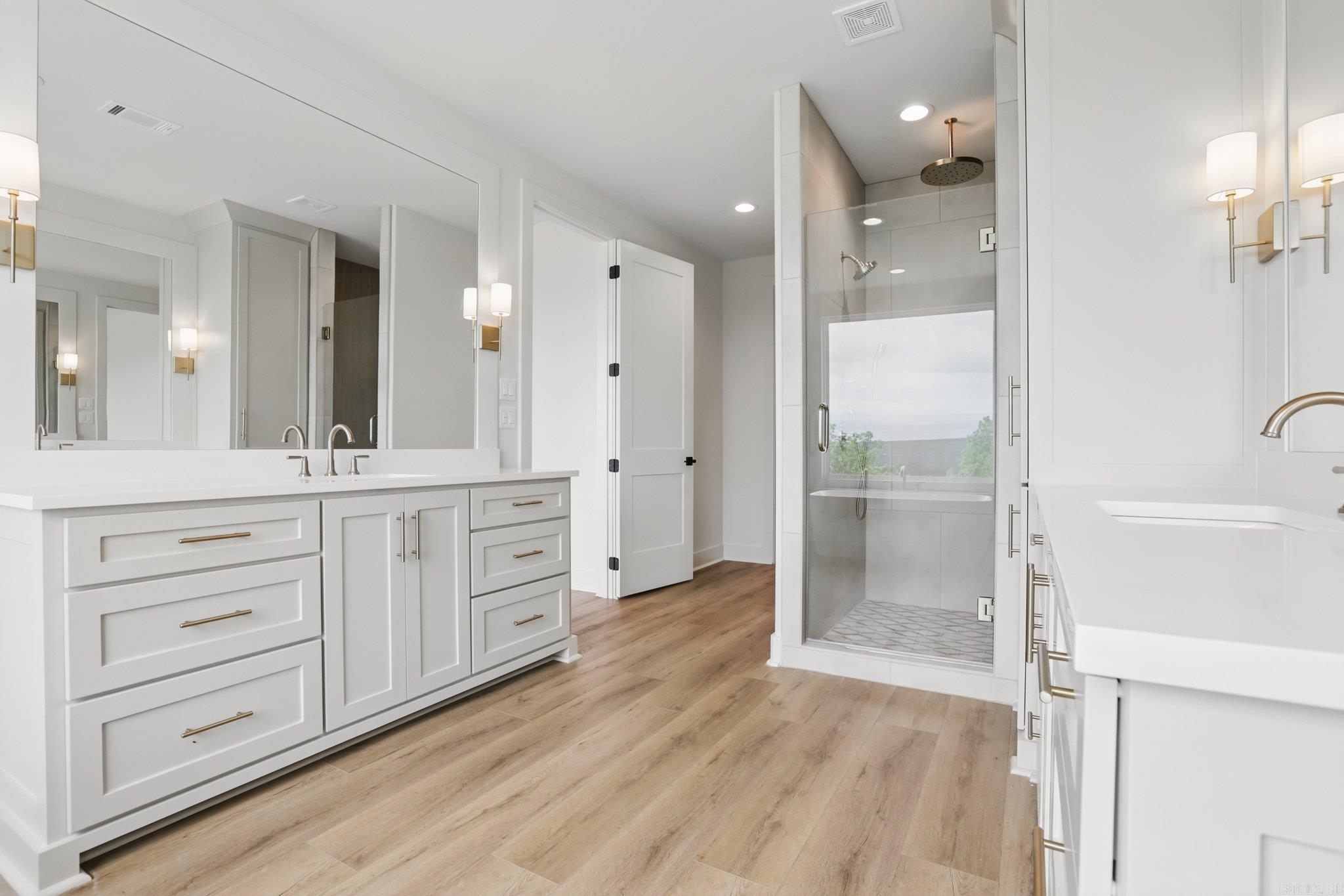 WATERVIEW ESTATES - Residential