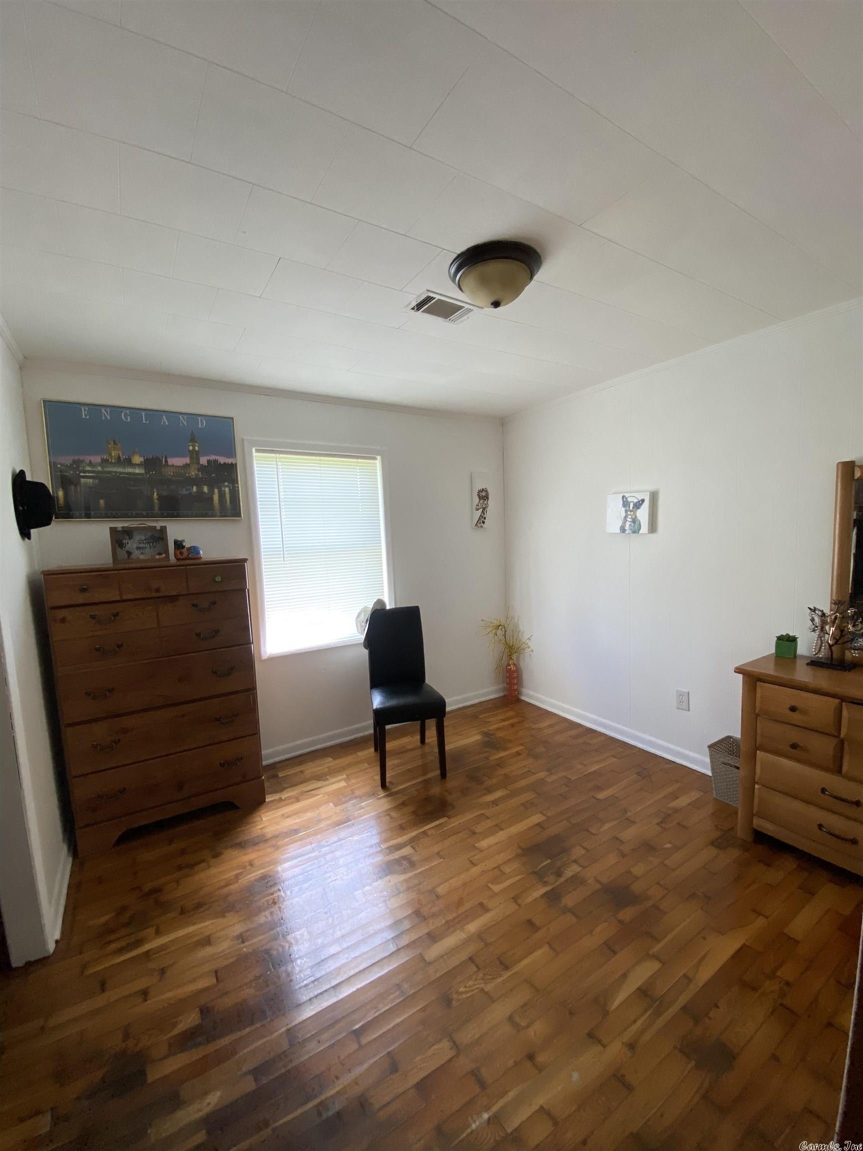 Colonial Acres - Residential Lease