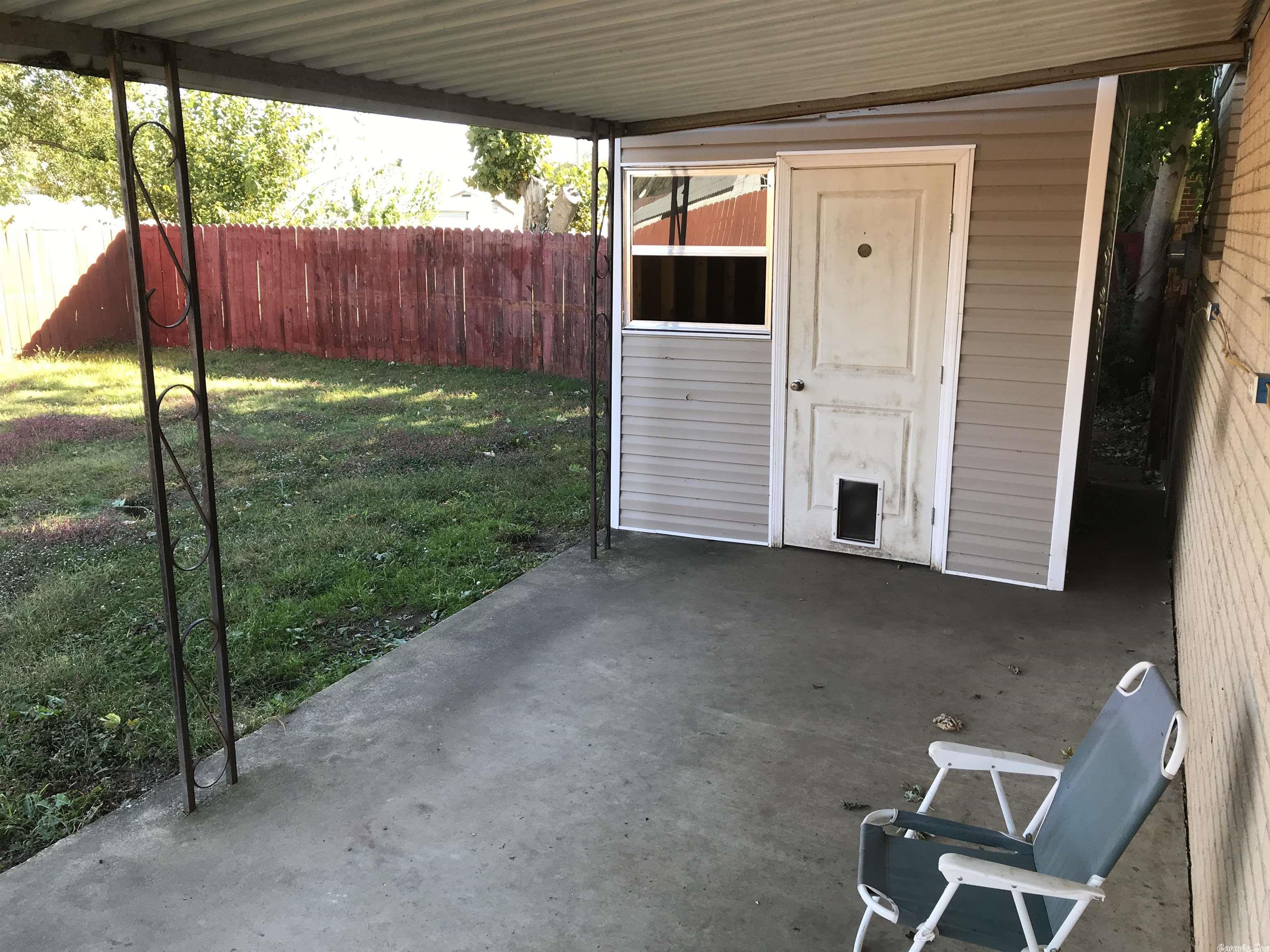 Colonial Acres - Residential Lease