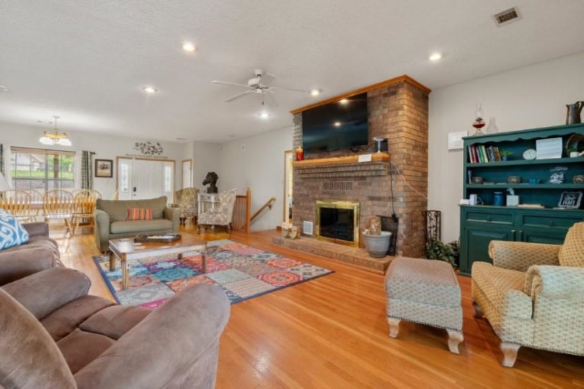 Little - Residential