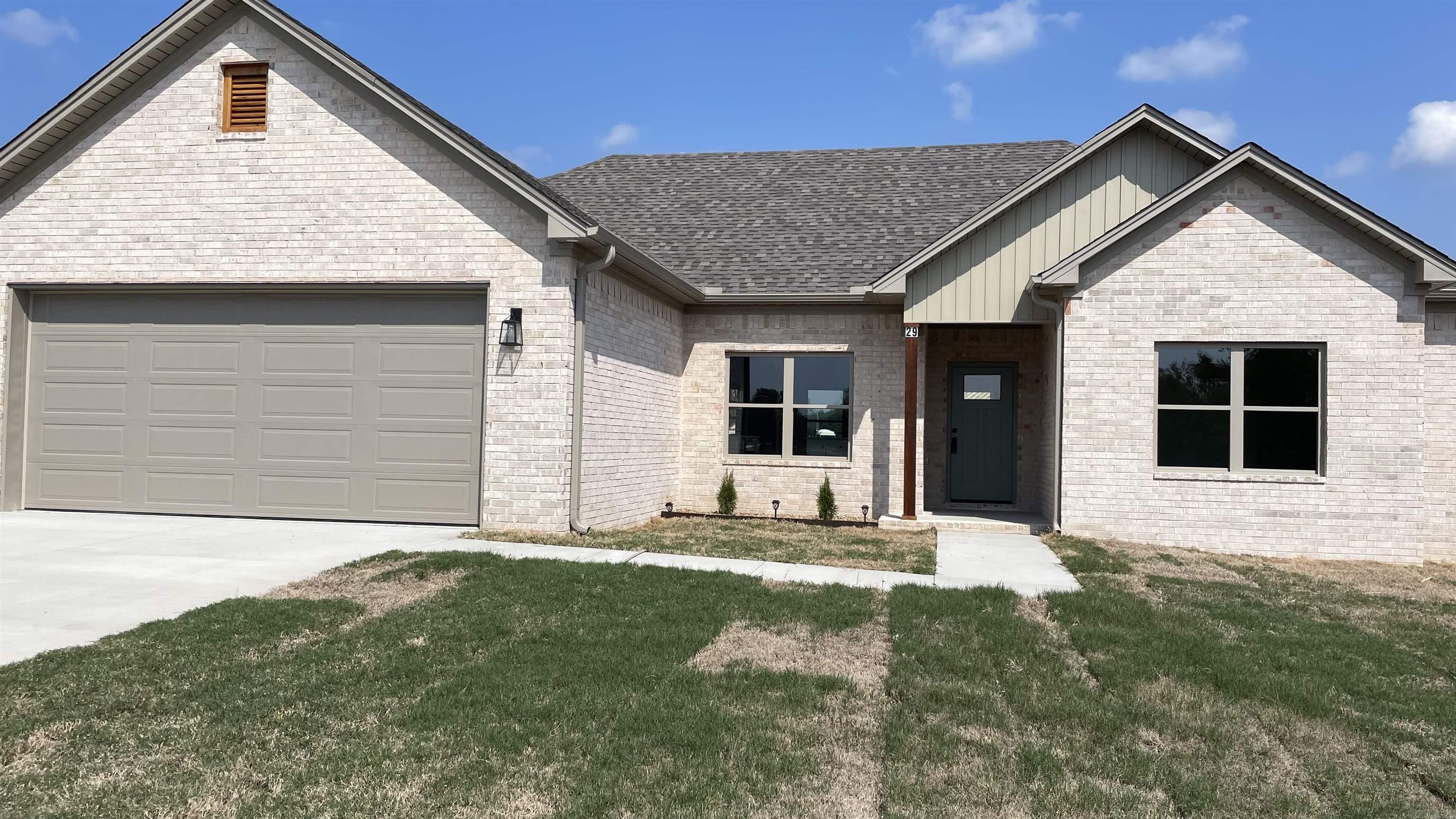 EAST MEADOW - Residential