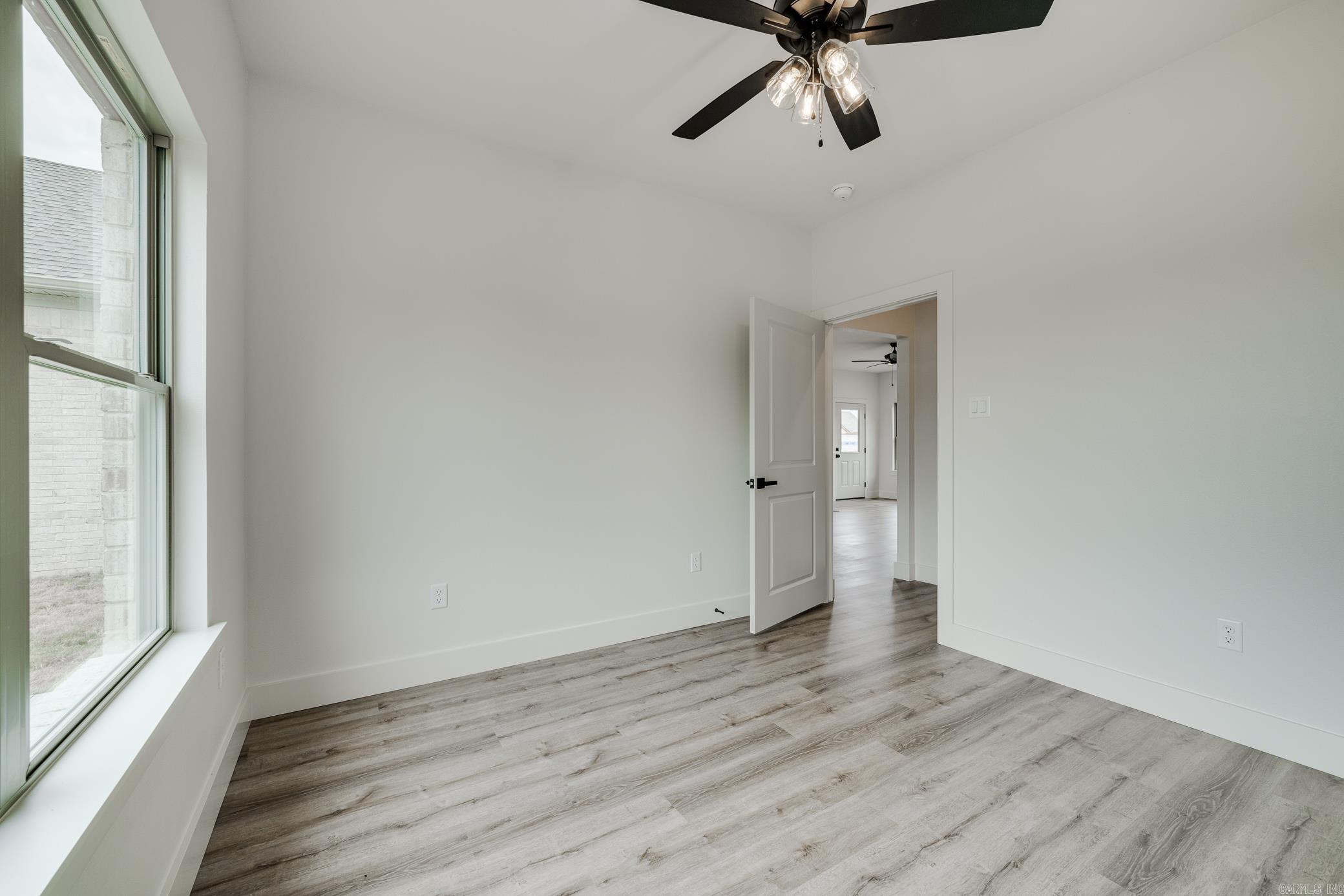 EAST MEADOW - Residential