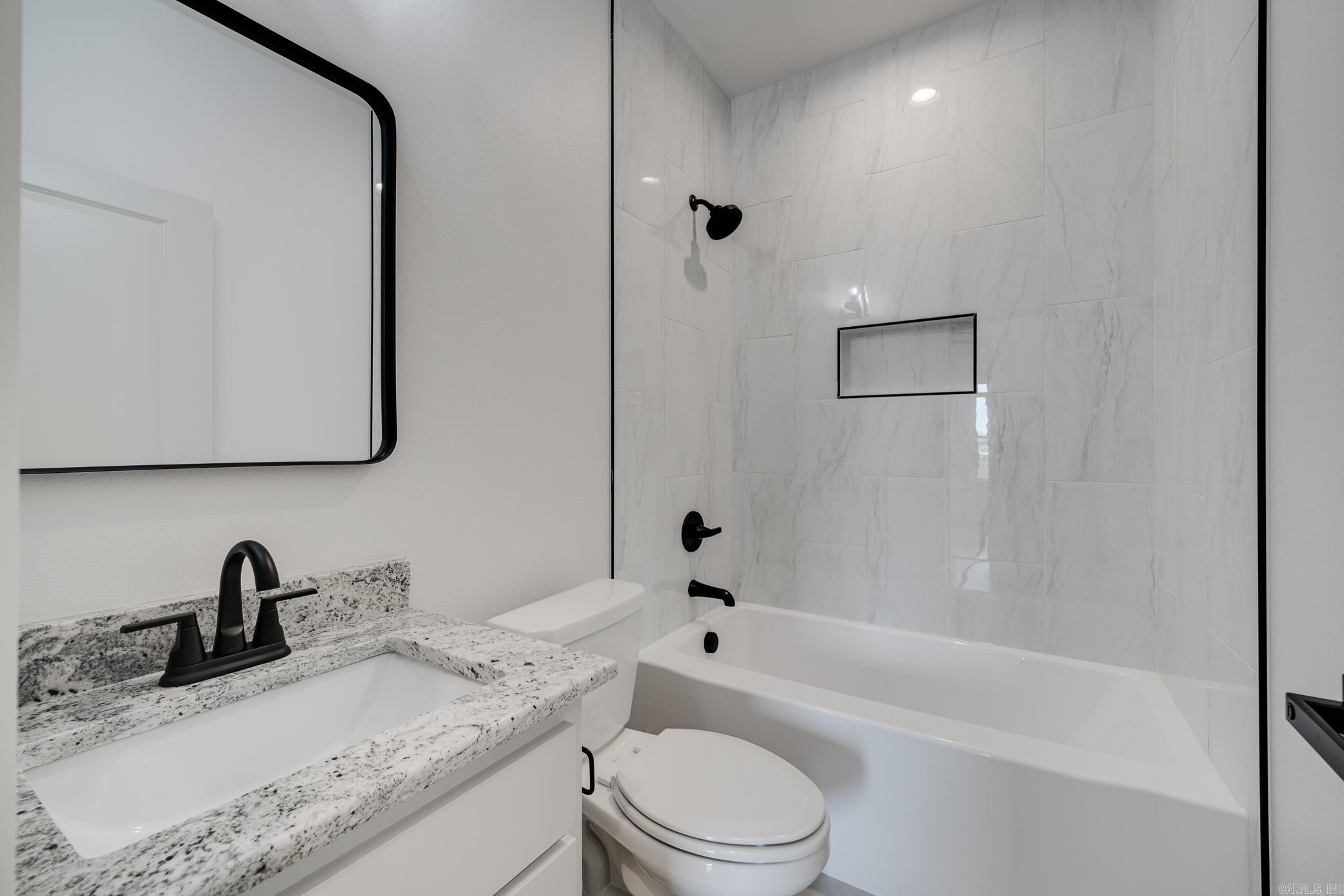 EAST MEADOW - Residential