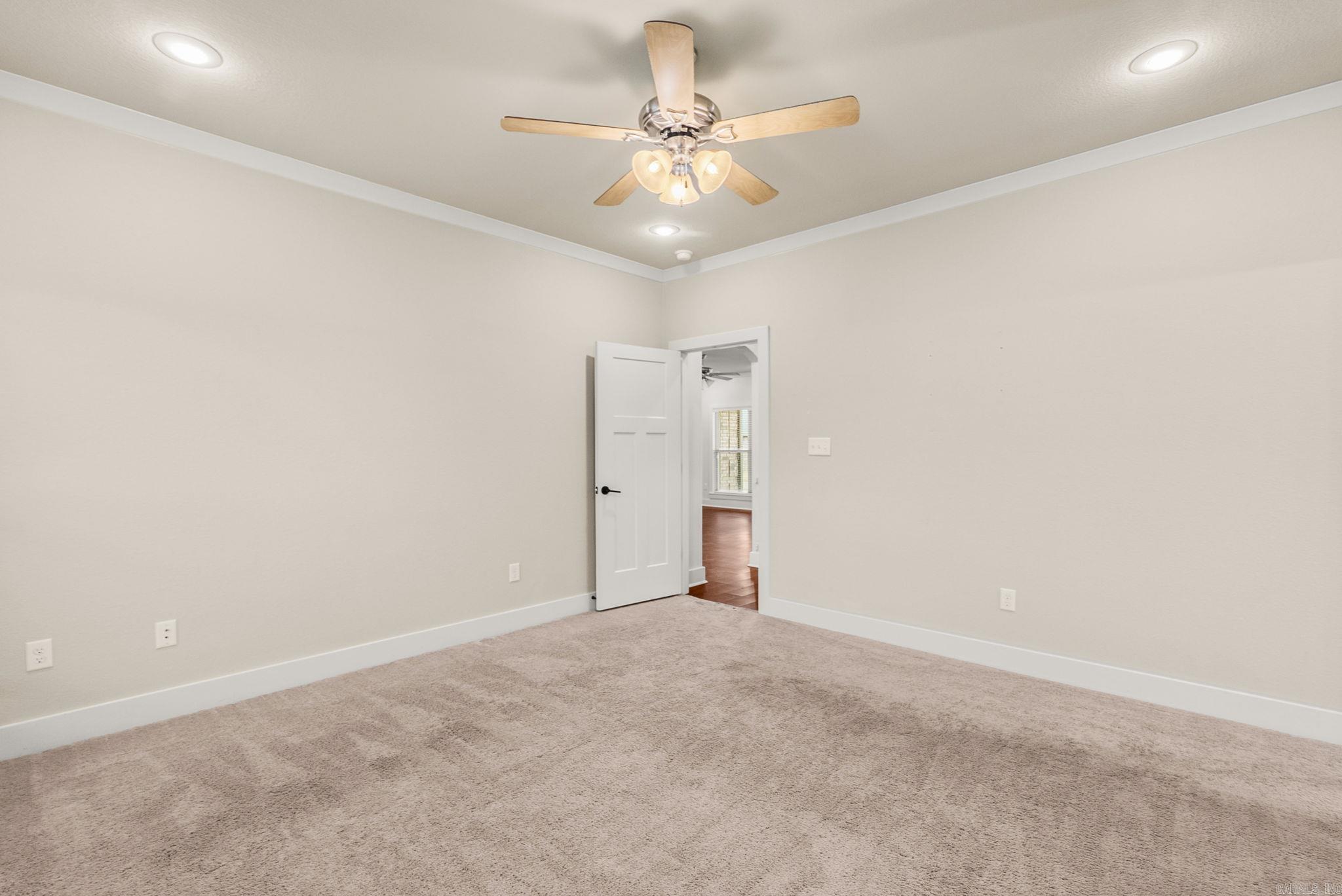 JEWELS ESTATES - Residential