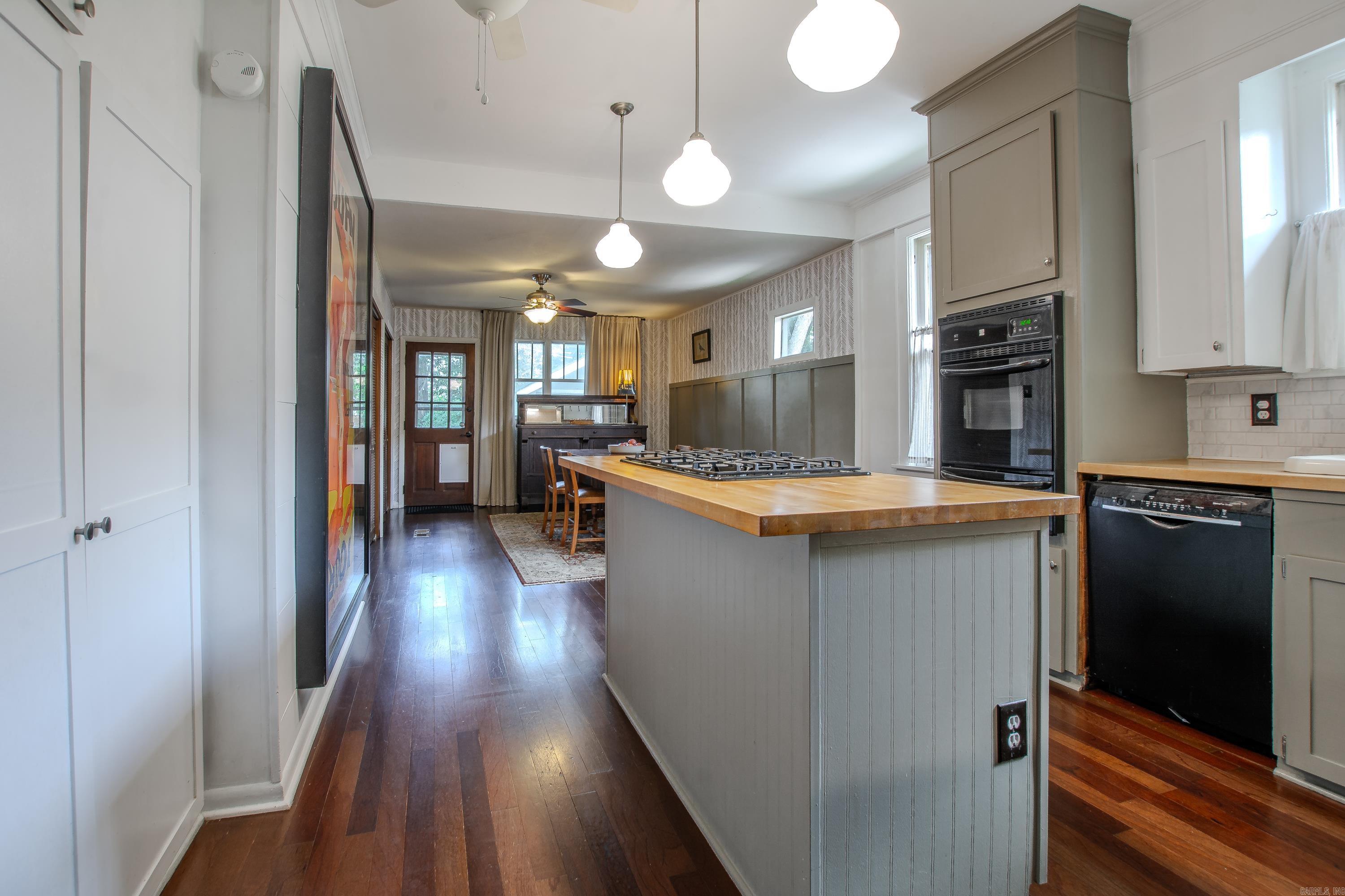 PARK HILL WEST ADDN - Residential