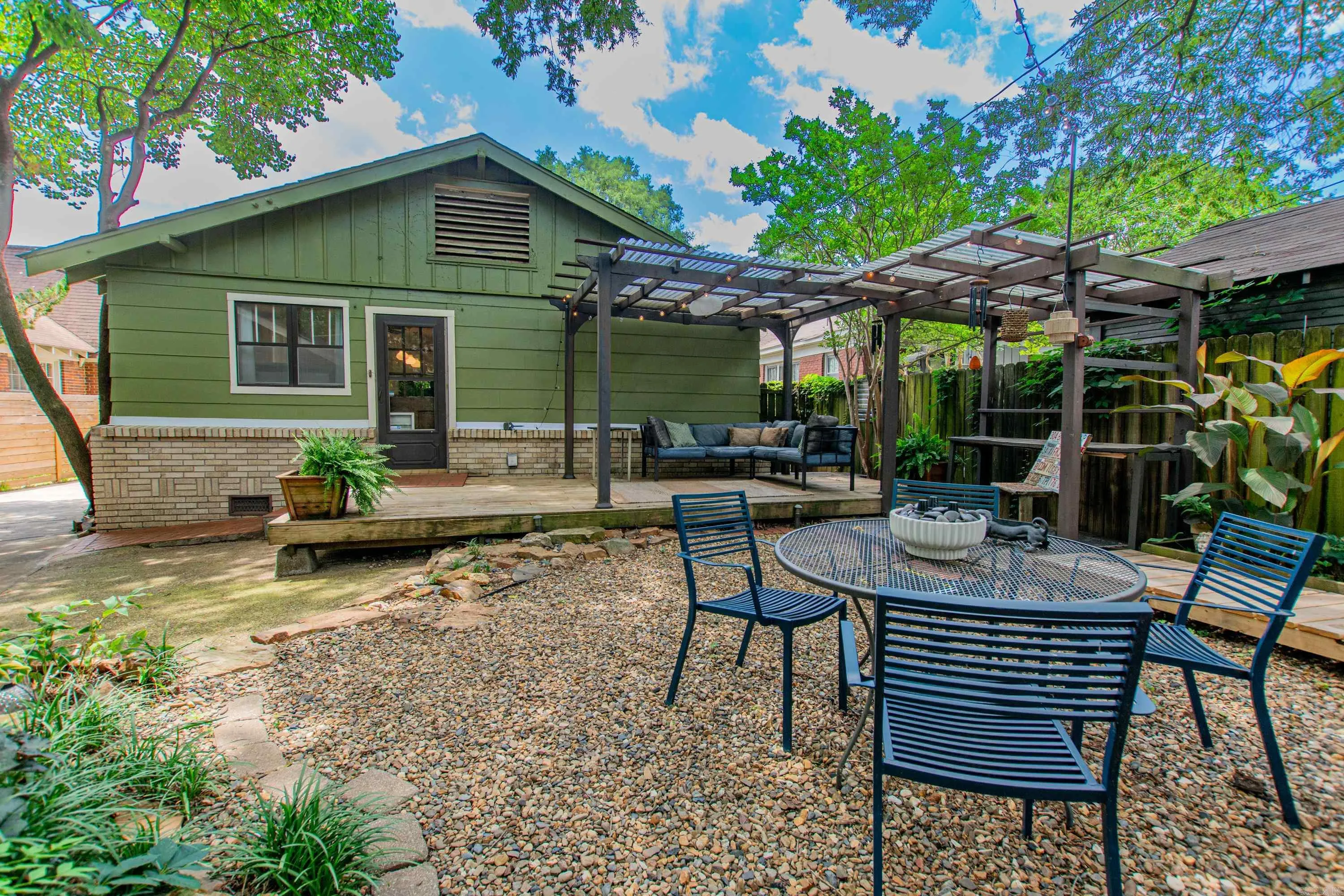 North Little Rock, Arkansas 72116, United States, 2 Bedrooms Bedrooms, ,2 BathroomsBathrooms,Residential,Active,149772