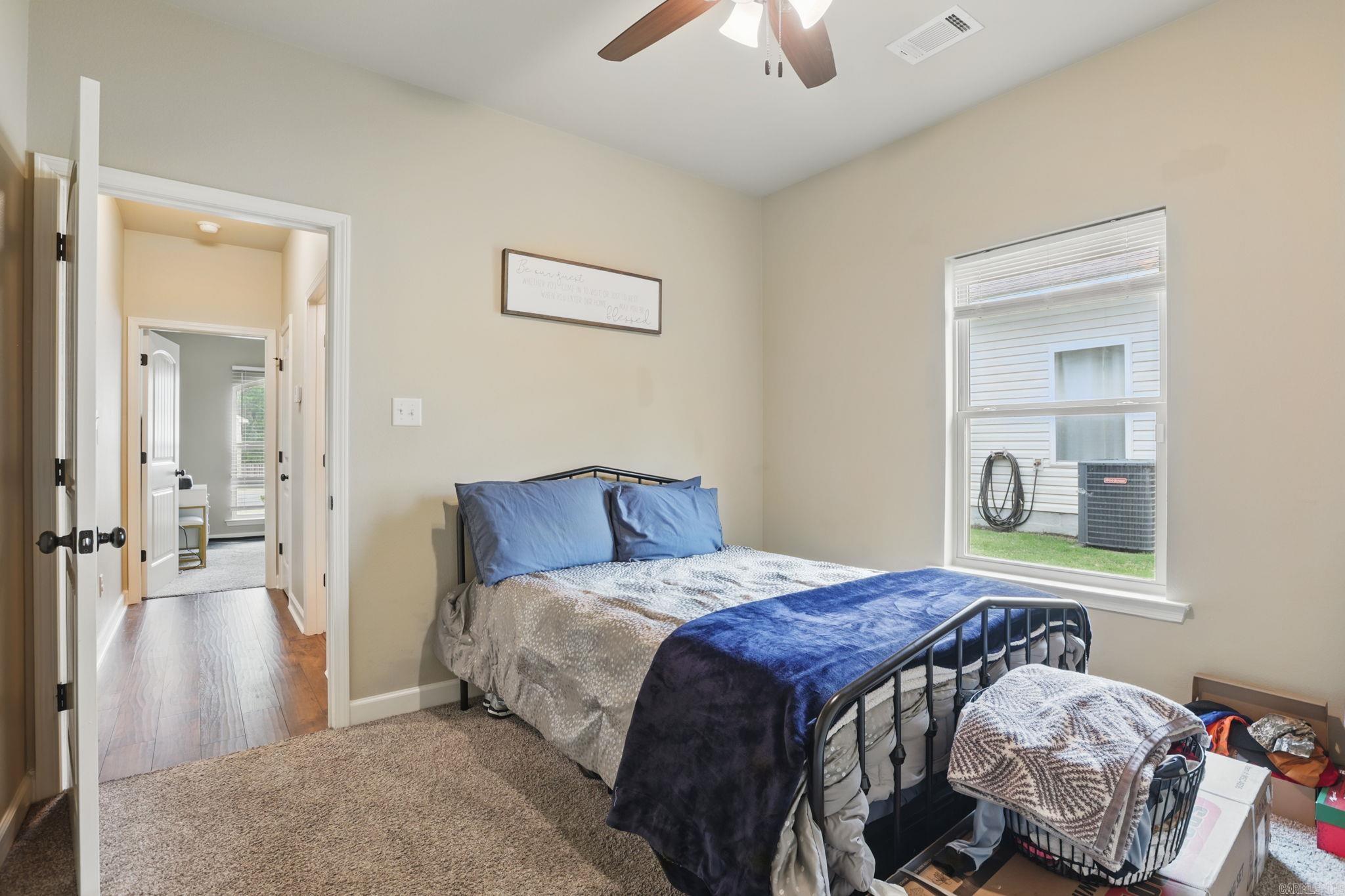 WESTERN WOODS - Residential