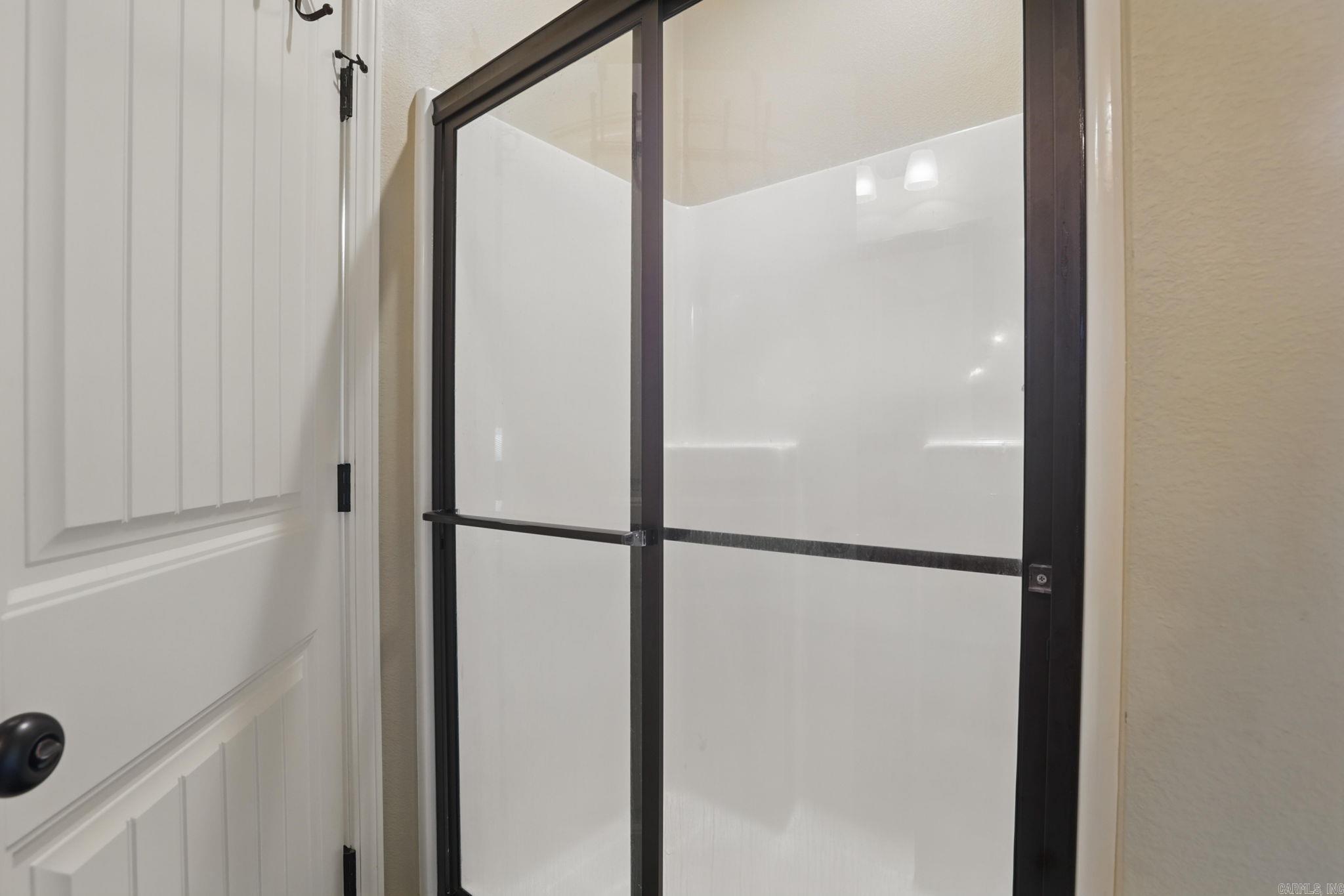 WESTERN WOODS - Residential