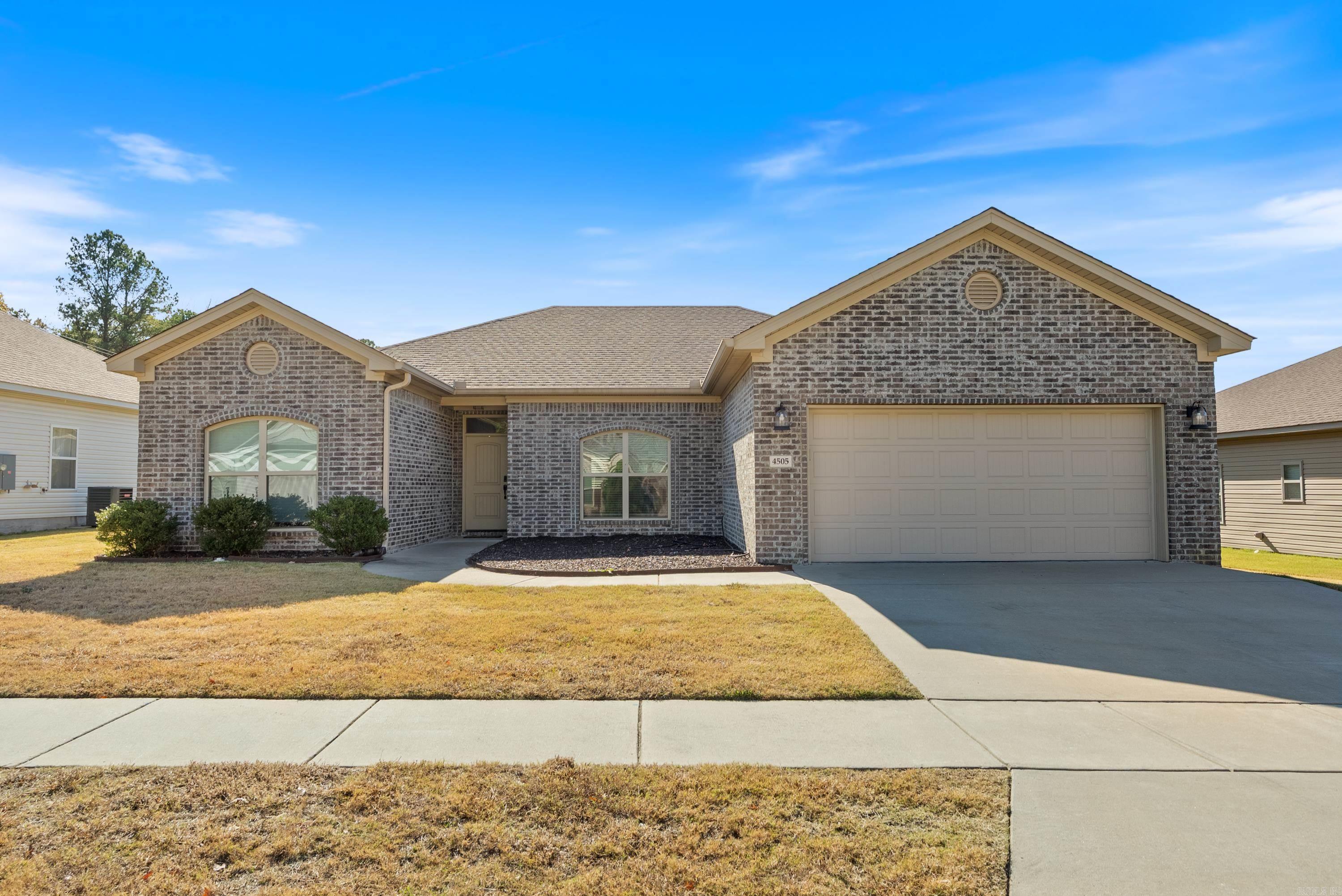 WESTERN WOODS - Residential