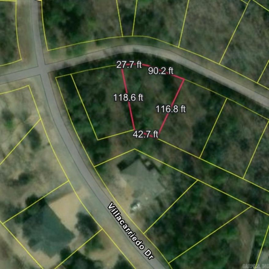 Lovely lot near Ponce De Lon Gold Course.