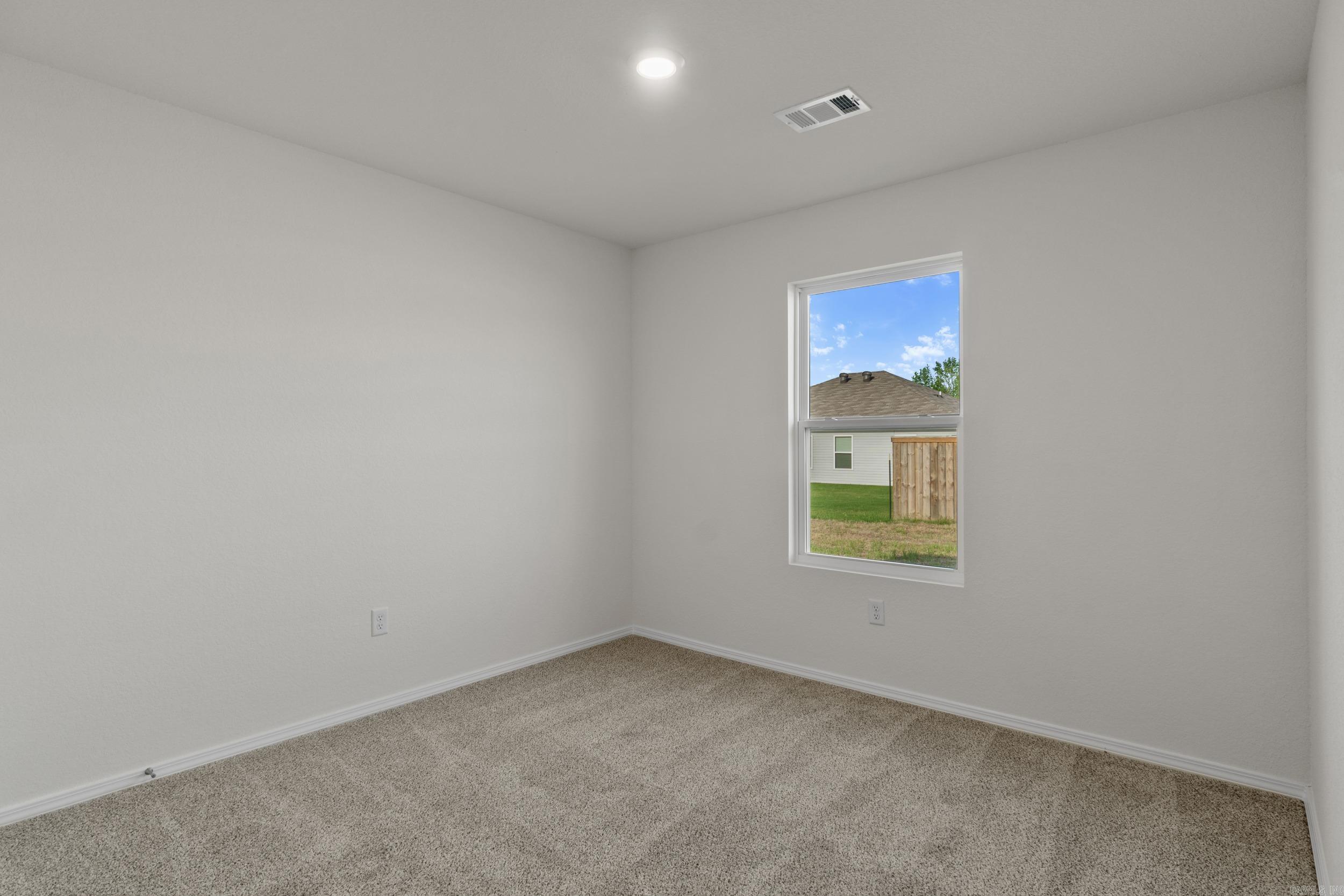 HILL FARM - Residential