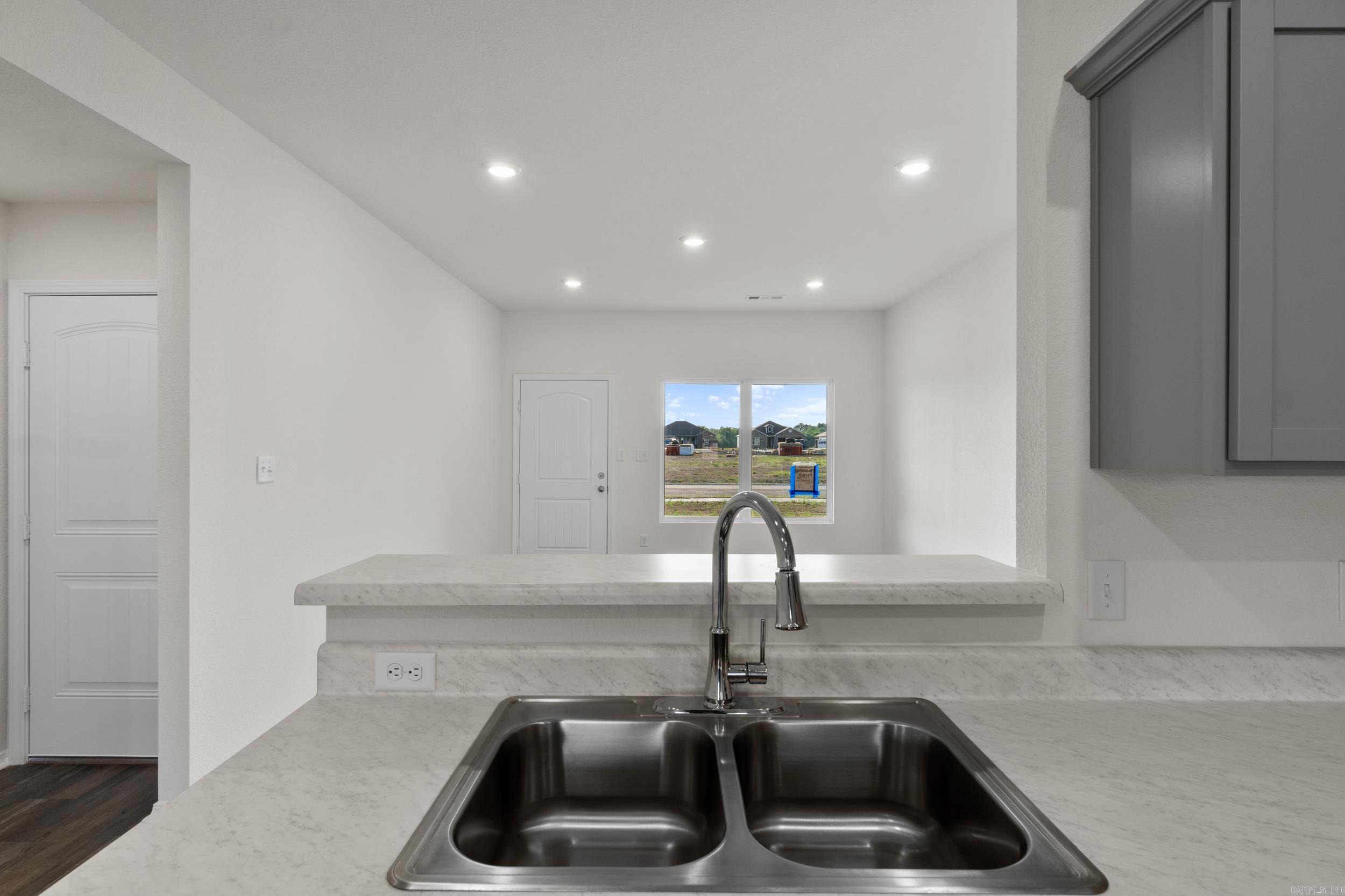 HILL FARM - Residential