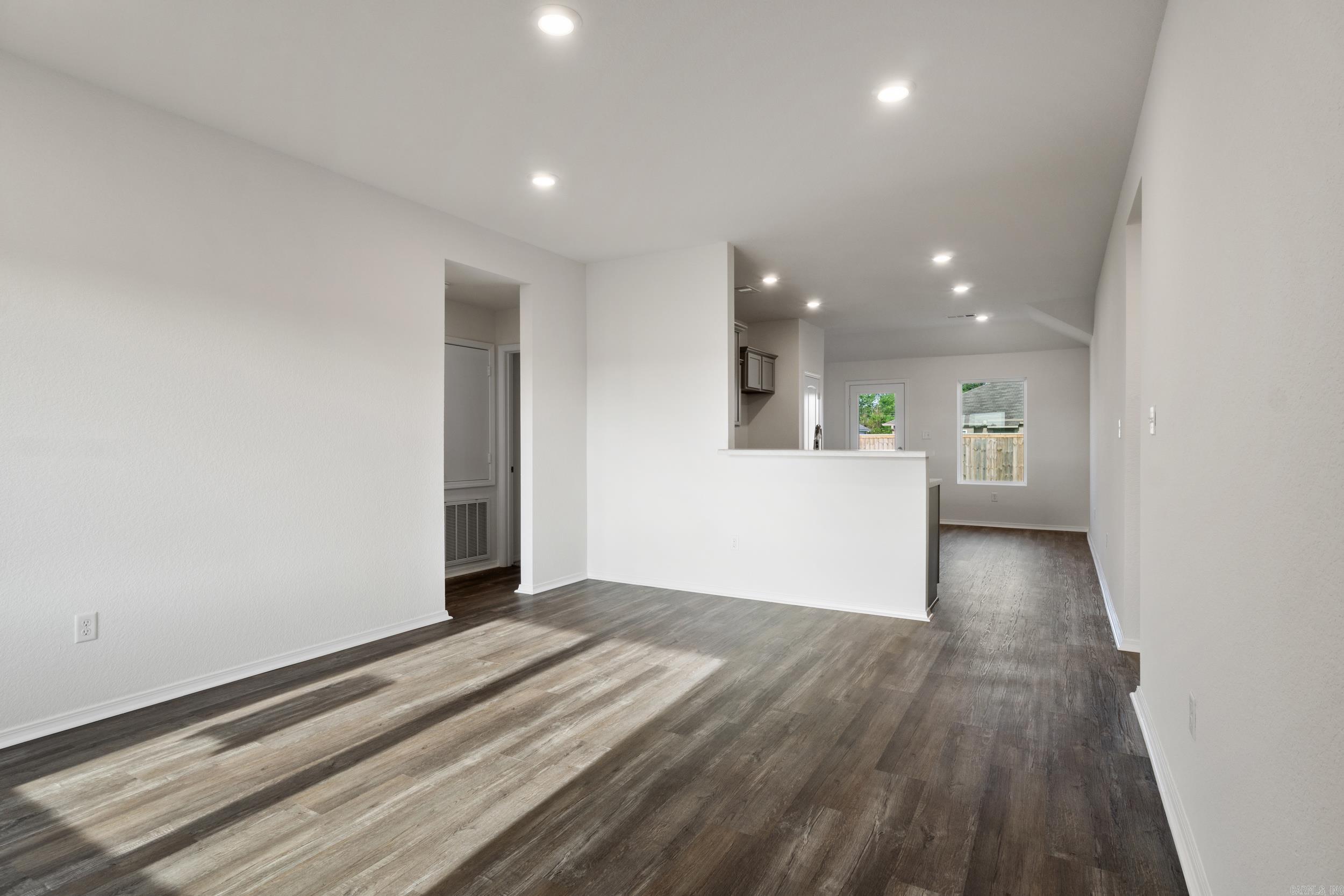 HILL FARM - Residential