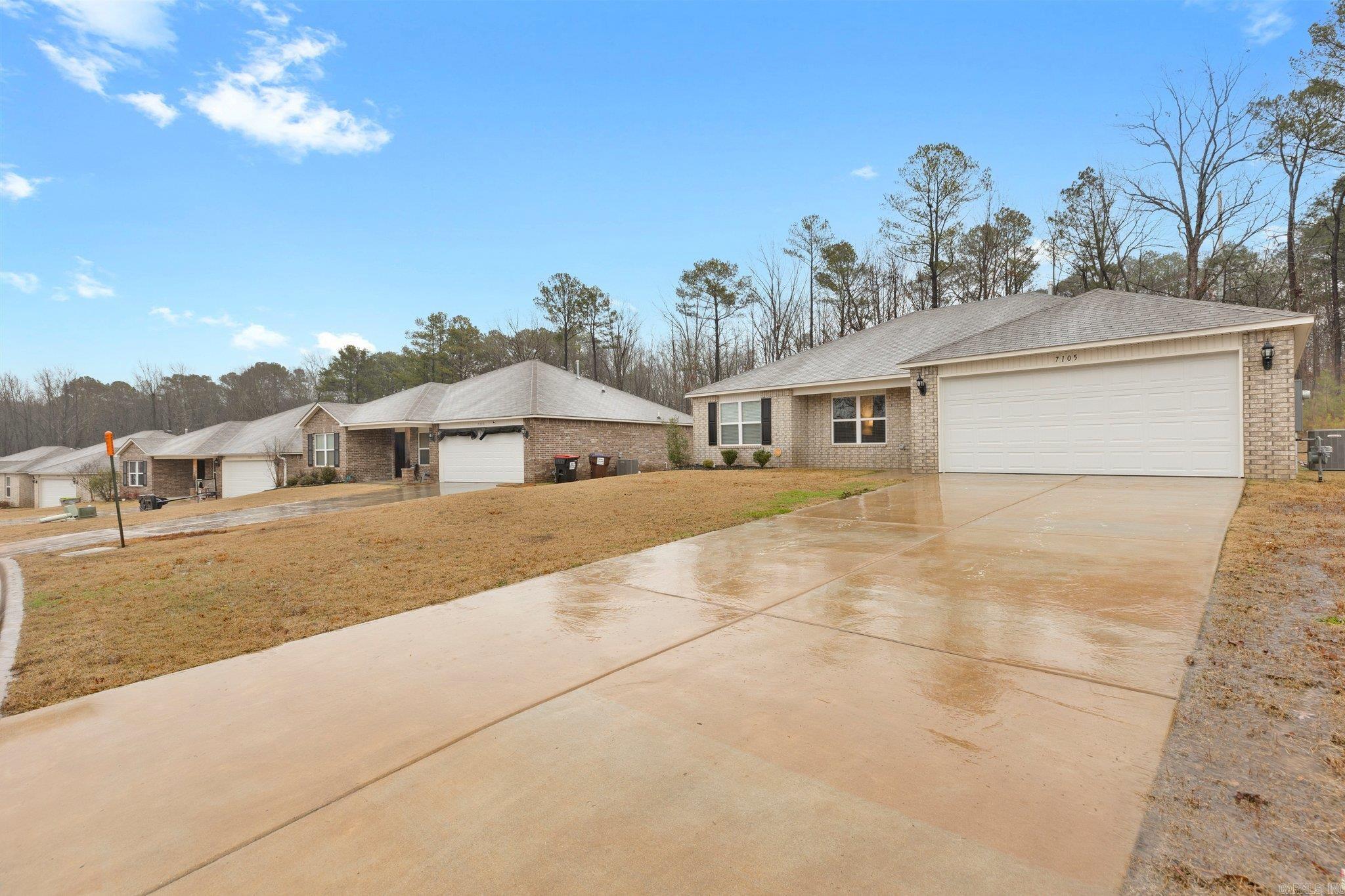 Meadows Edge - Residential