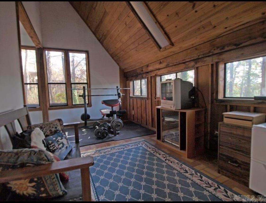 WOODLAWN HEIGHTS - Residential