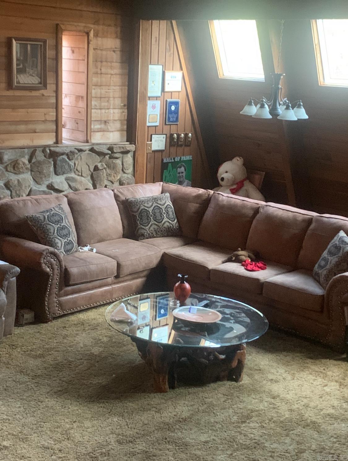 WOODLAWN HEIGHTS - Residential