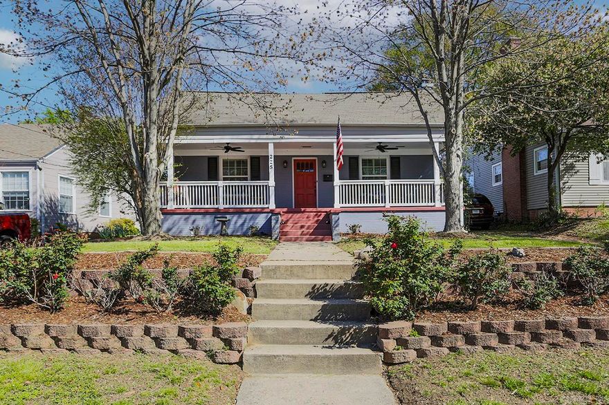 Back on the Market...Buyer had job change the week before closing. All requested repairs complete (and were minor). Seller is ready to sell!  Charming craftsman in heart of historic Park Hill! One level floorplan ideal for family living and entertaining. Welcoming front porch, nice landscaping. Beautiful hardwood floors throughout. Formal living room, separate dining room plus large den/family room. Primary suite has sitting area and updated bathroom. Two additional bedrooms with hall bath. Kitchen has lots of storage and pantry. Park-like backyard with flower beds, pond, water feature and raised garden beds. Great outdoor storage shed and fire pit convey. Driveway provides off street parking all the way to backyard. New price is below recent appraisal value. Seller has Choice Home Warranty that conveys to Buyer through end of 2024. This home is a must-see! NOTE: Please allow 2 hours advance notice for showings.