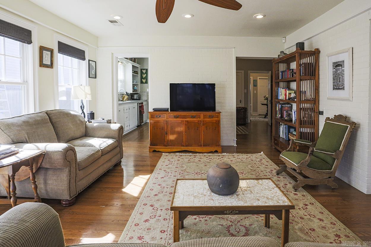 PARK HILL - Residential