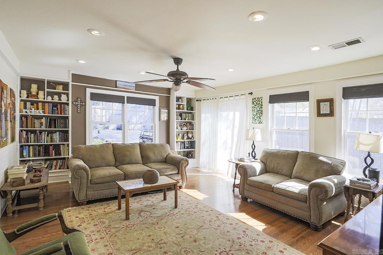 PARK HILL - Residential