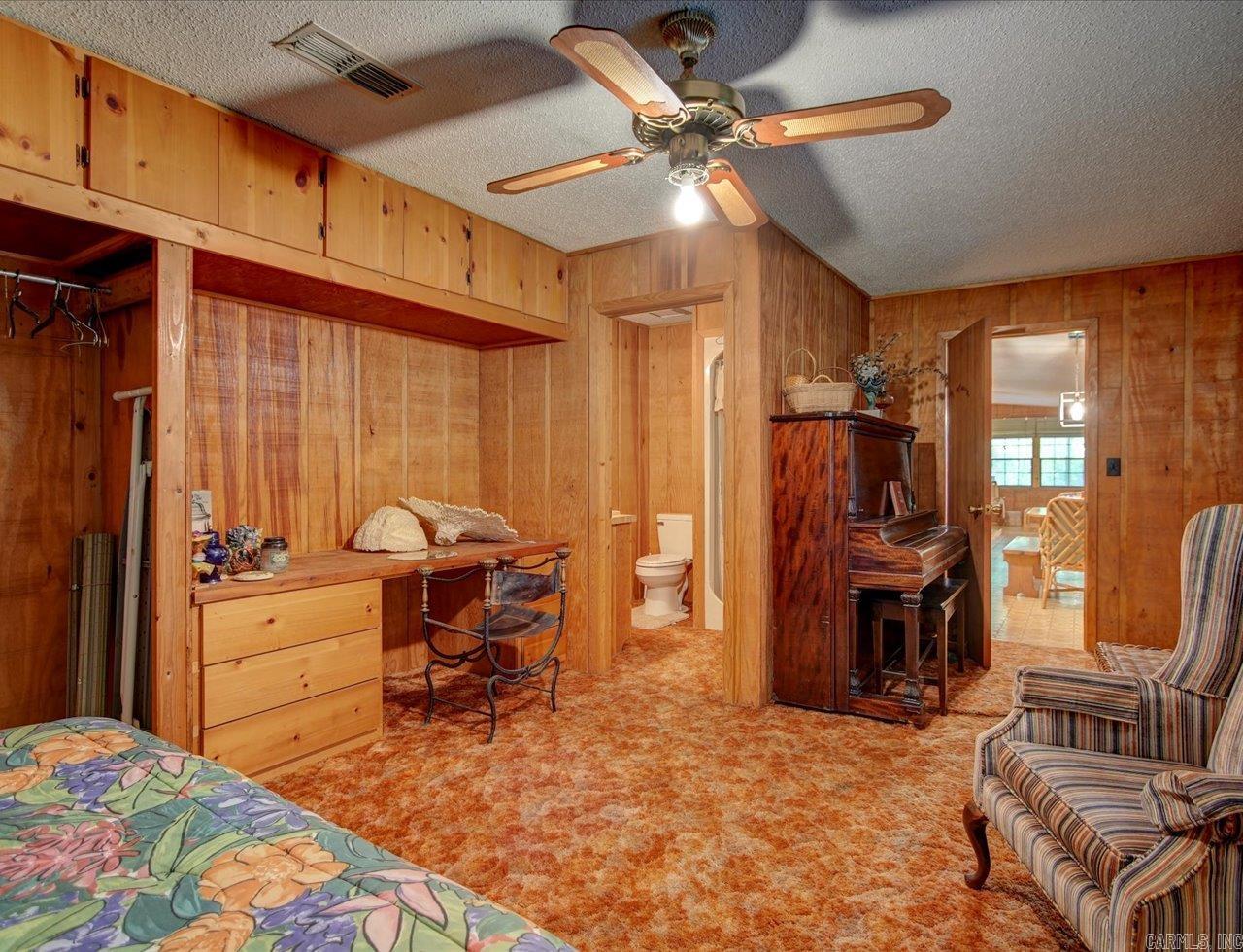 CATHERINE COVE - Residential