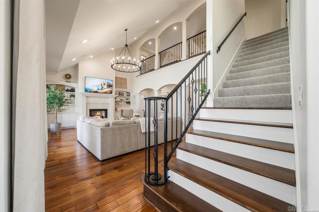 Red Oak Ridge - Residential