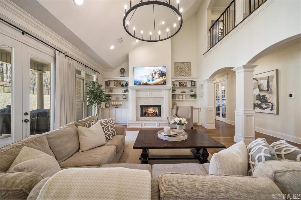 Red Oak Ridge - Residential