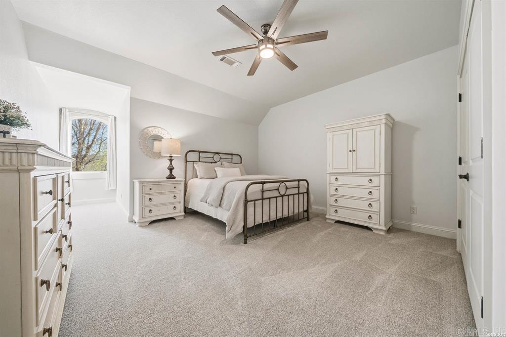 Red Oak Ridge - Residential