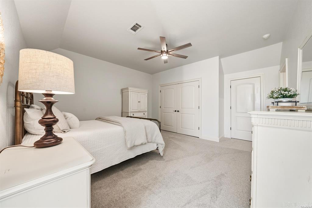 Red Oak Ridge - Residential