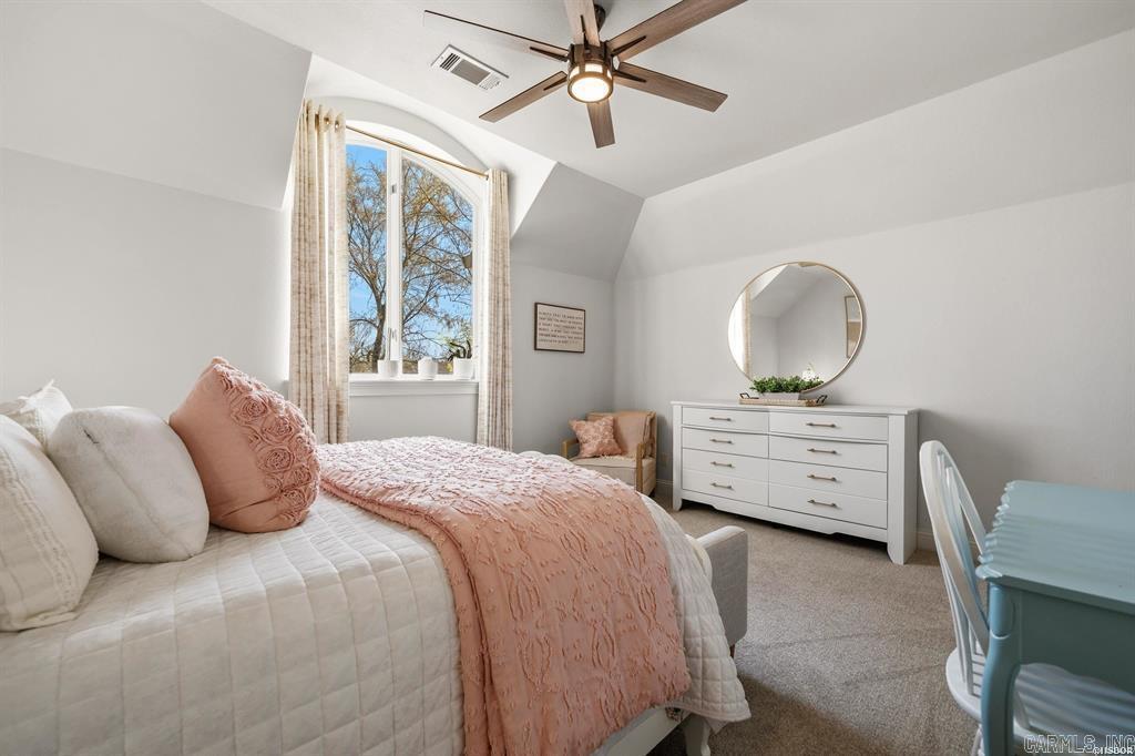 Red Oak Ridge - Residential