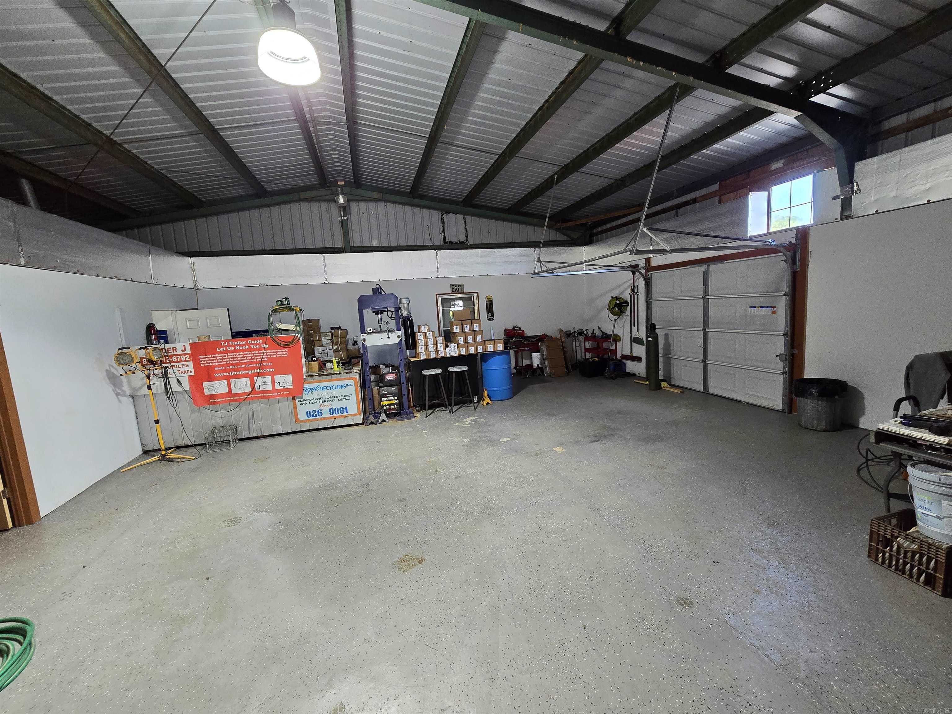 Metes & Bounds - Commercial Sale