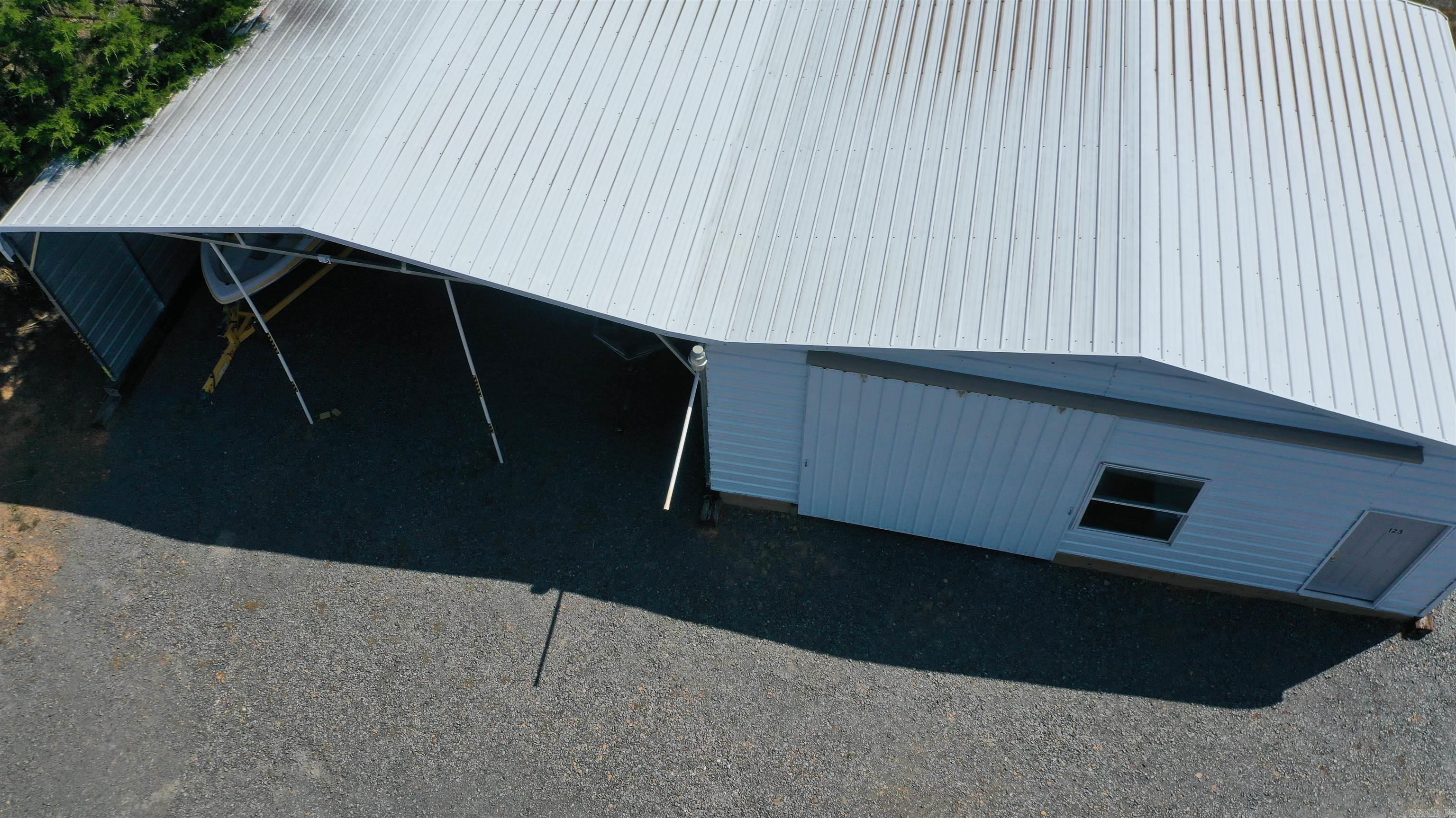 Metes & Bounds - Commercial Sale